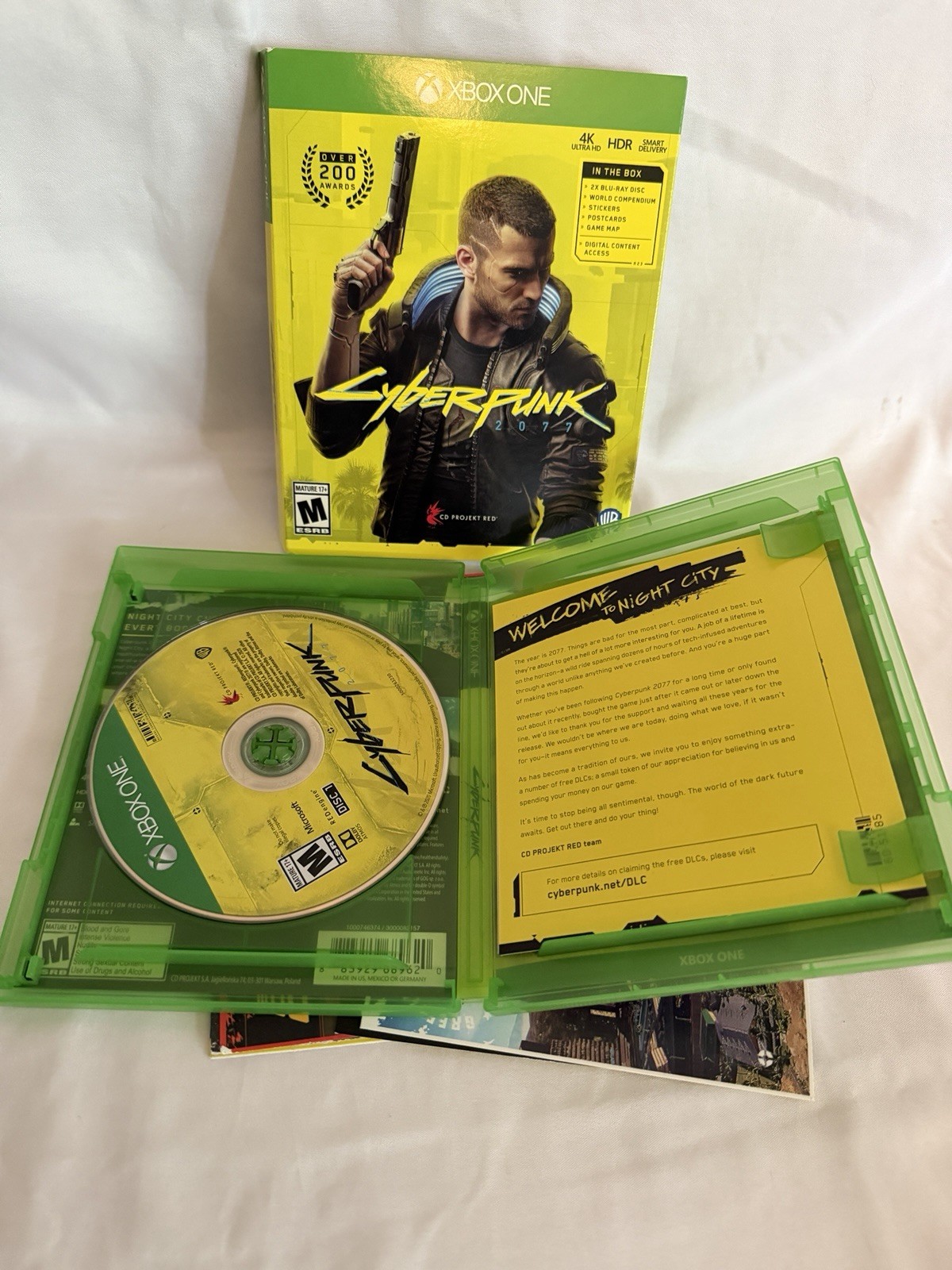 CD Projekt RED Cyberpunk 2077 Xbox One w/ Manual, Stickers, Game Map