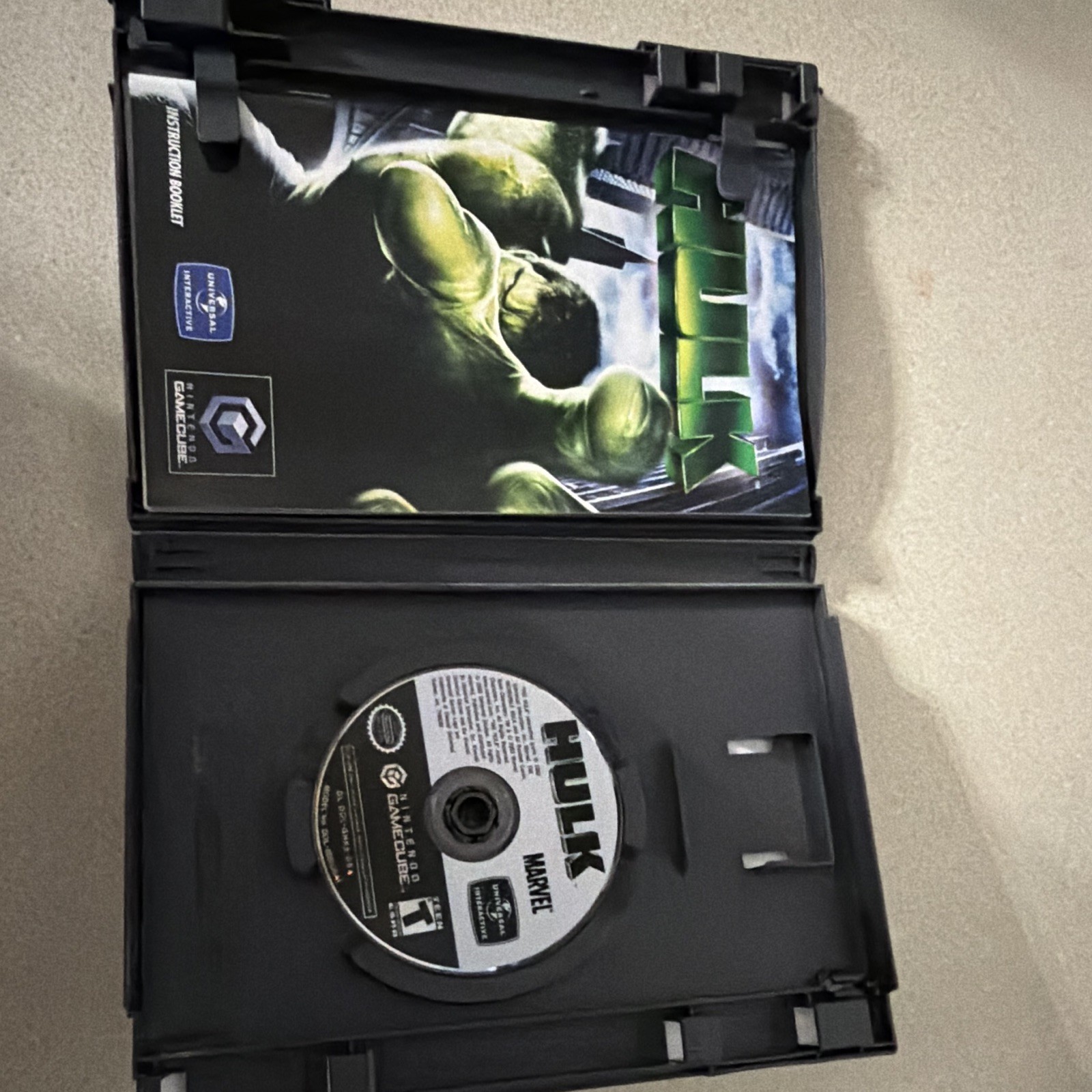 Universal Interactive Hulk (GameCube) 2003 T NTSC-U/C Manual Included