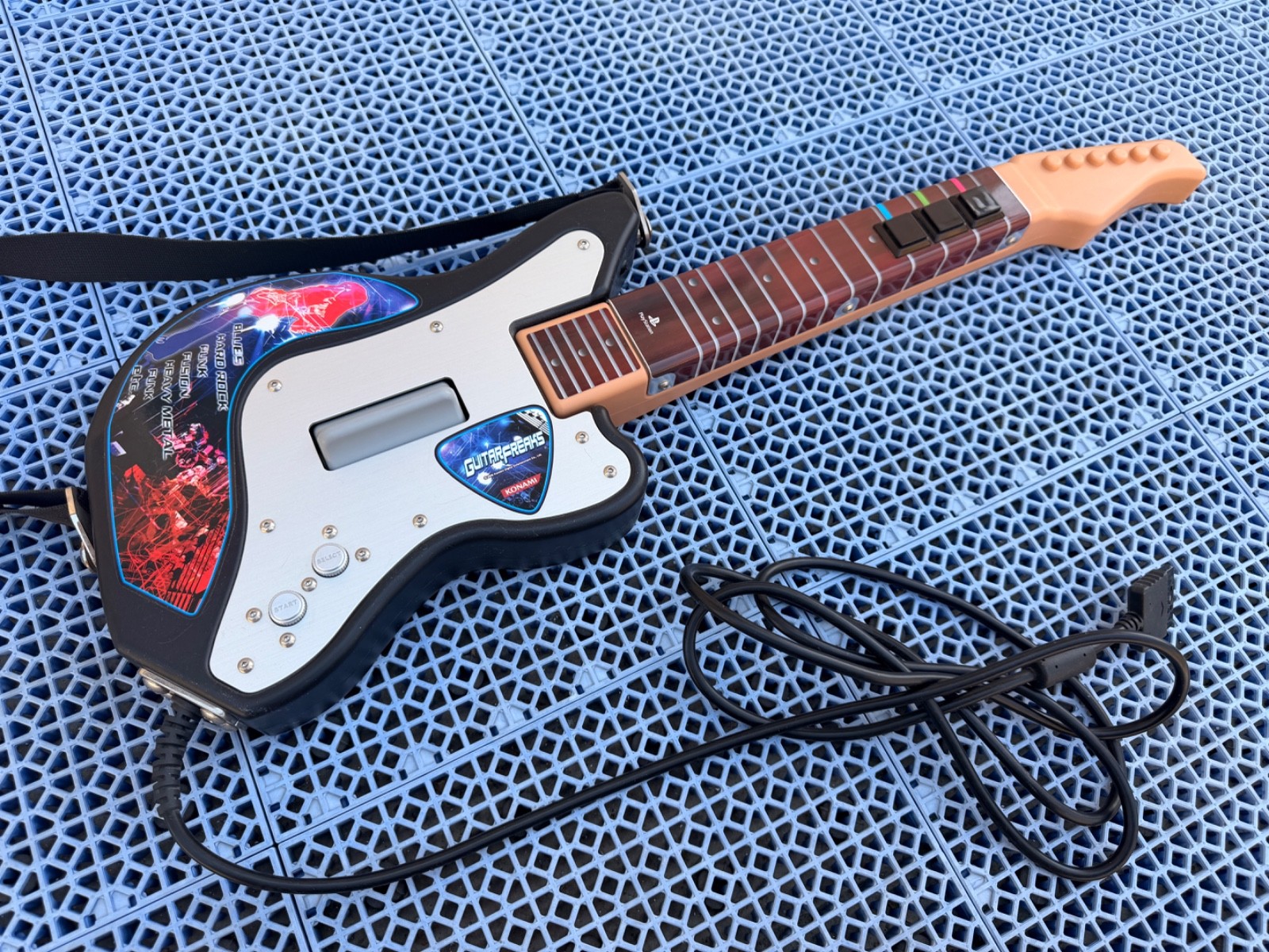 Konami Guitar Freaks Controller Style: 0030 Rare US Seller PS2