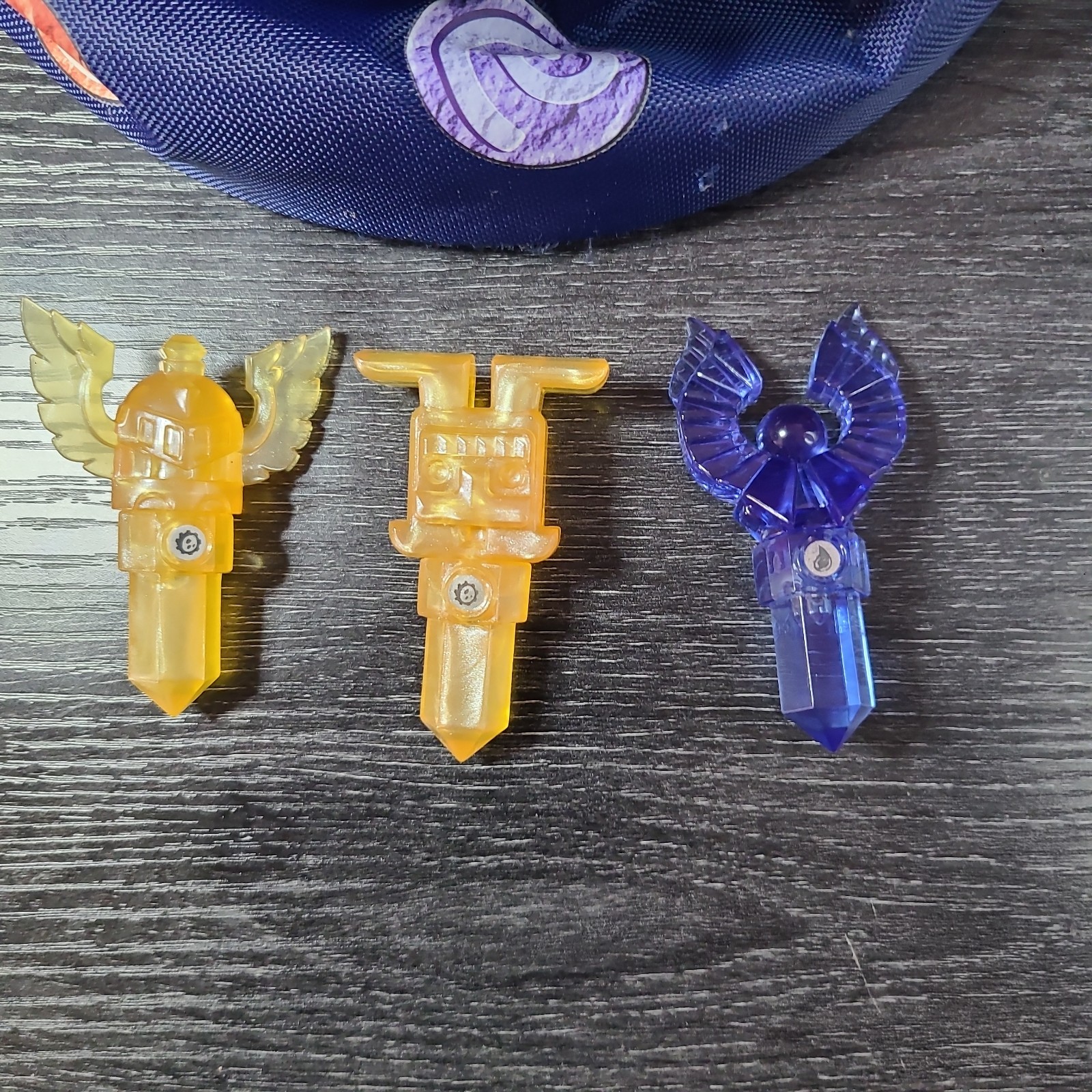 Skylanders Trap Team Keys LOT Tech Handstand Topsy + Tech Flying Helmet, More 🟦