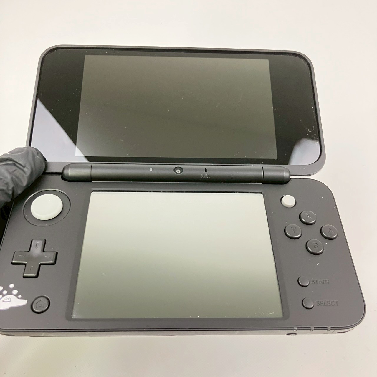 Nintendo 2DS LL XL Console Dragon Quest Hagure Metal Edition Japanese Only fgw