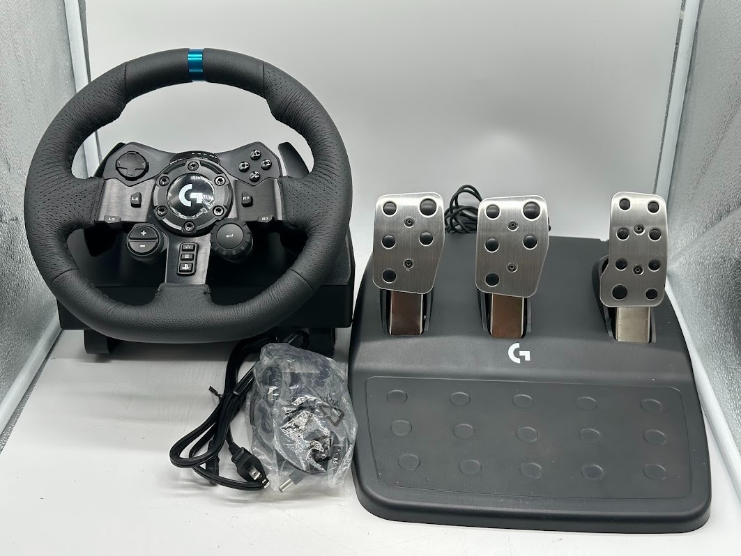 Logitech G923 Racing Wheel and Pedals – Black