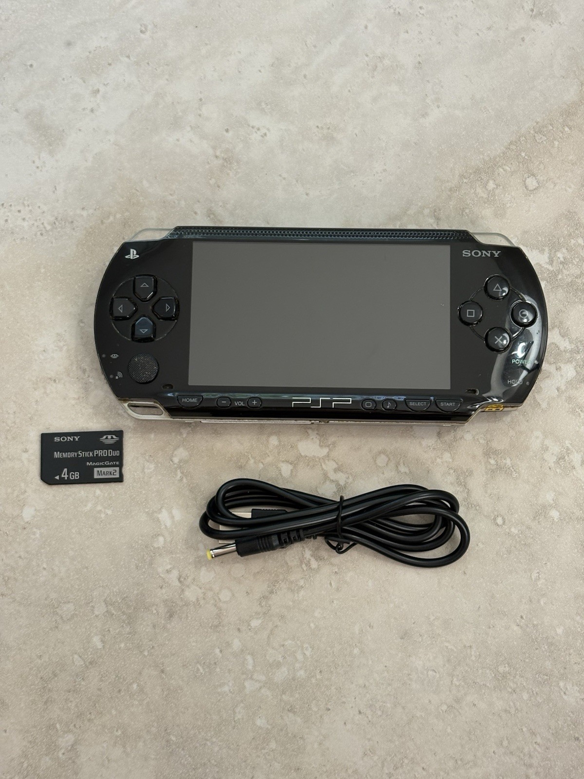 Sony PSP 1000 Portable Tested Works Bundle Very Good Condition With Charger
