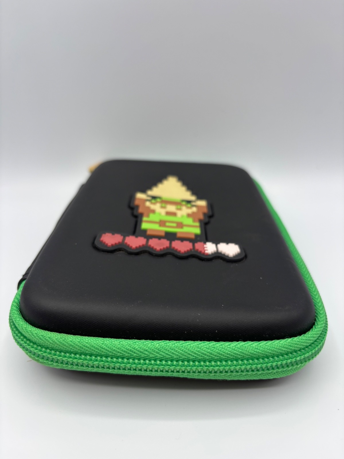 The Legend of Zelda 8bit Nintendo 3DS/3DS XL HORI Carrying Case