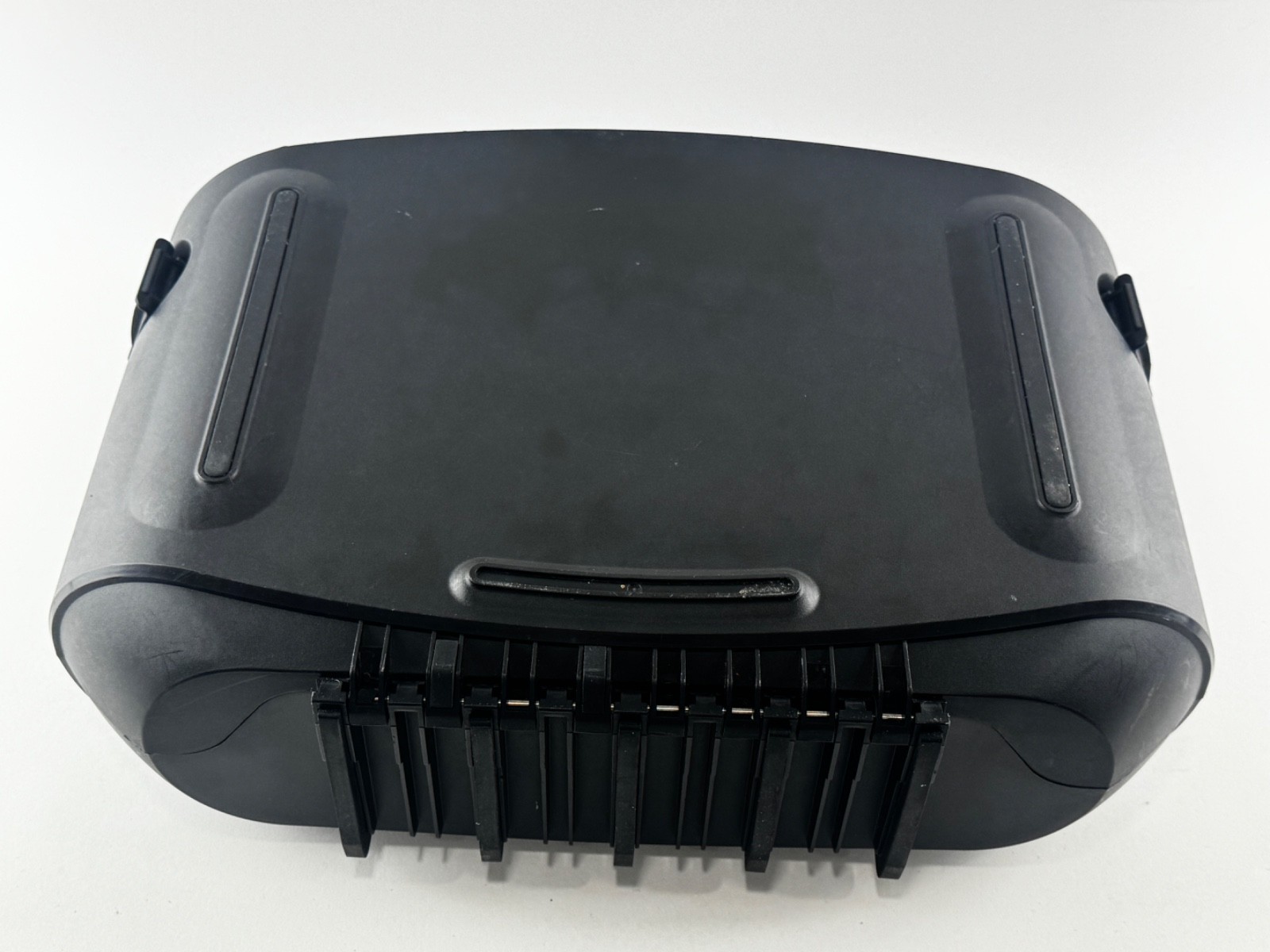 ​GAEMS G155 Portable Personal Gaming Monitor Case For Xbox 360