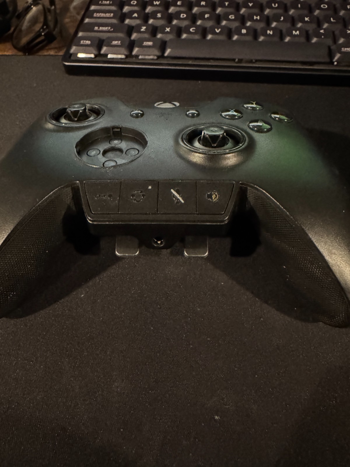 Razer Wolverine Ultimate Wired Gaming Controller for Xbox One & Windows PC