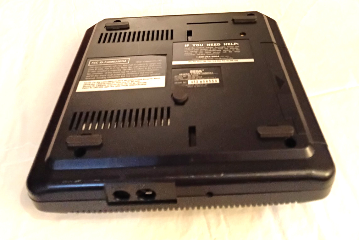 Sega Genesis Console MK-1631A Complete Hook-Ups & Controller Work Perfectly!