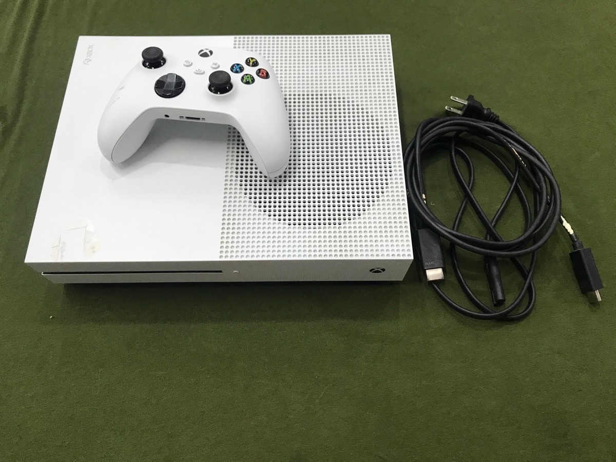 MICROSOFT XBOX ONE S – CONSOLE – 500GB – 1681 (PIT006830)