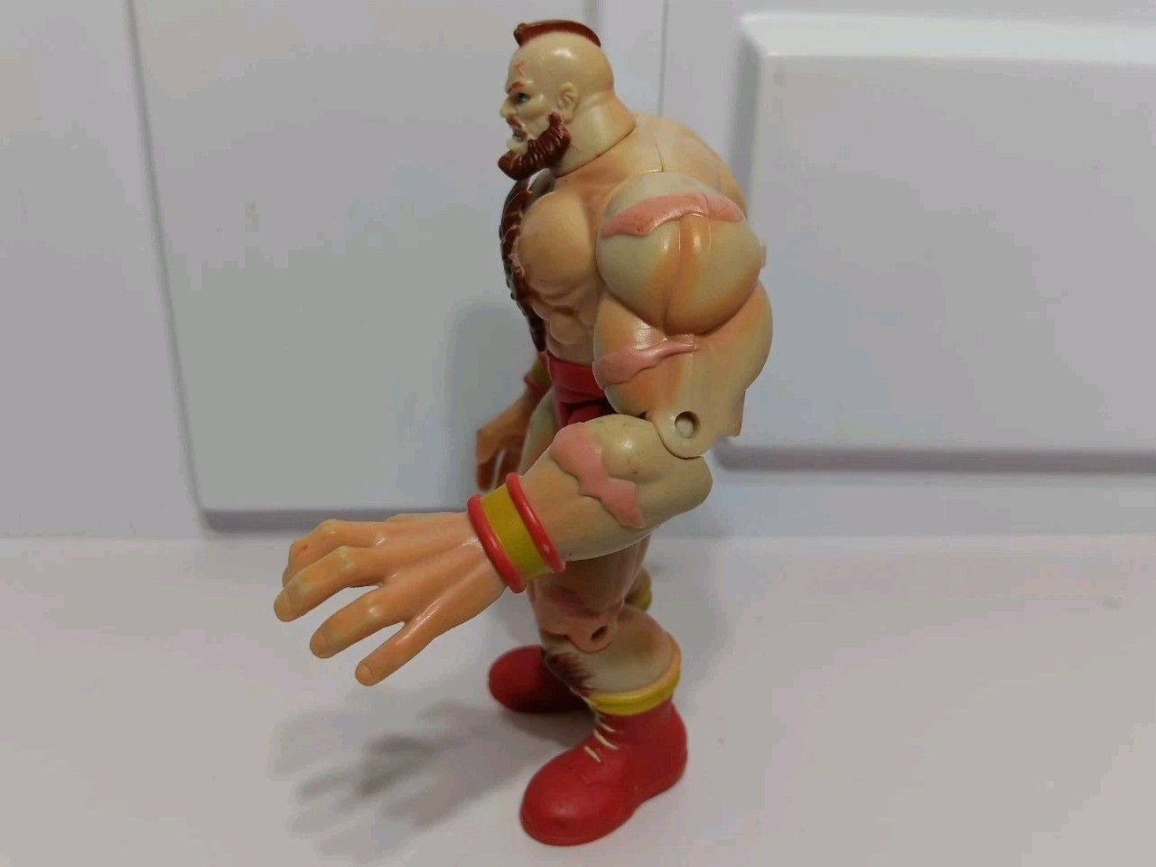 Marvel Toy Biz 1998 Capcom X-Men vs Street Fighter Zangief 5.5″ Figure Red