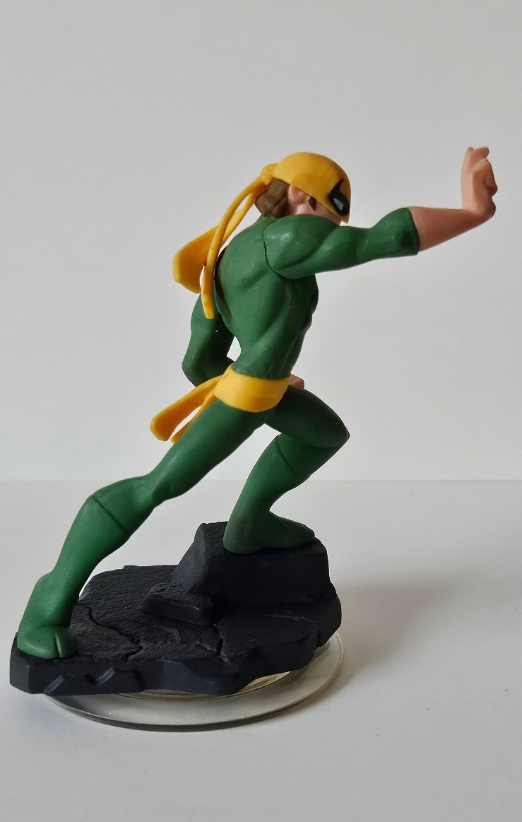 Disney Infinity 2.0 Marvel Super Heroes Iron Fist Figure