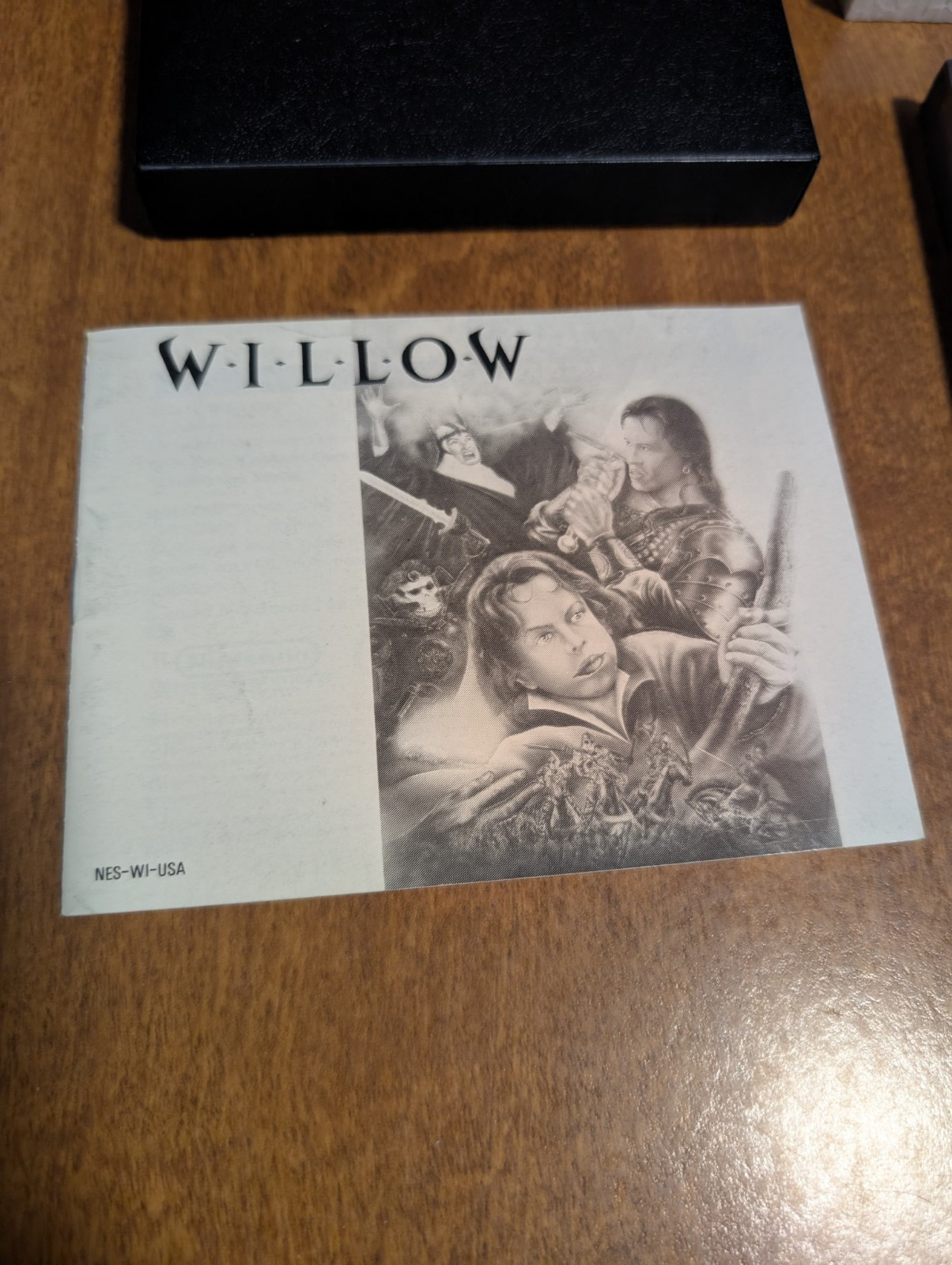 Willow CIB COMPLETE (GAME/BOX/MANUAL) (Nintendo Entertainment System, 1989)