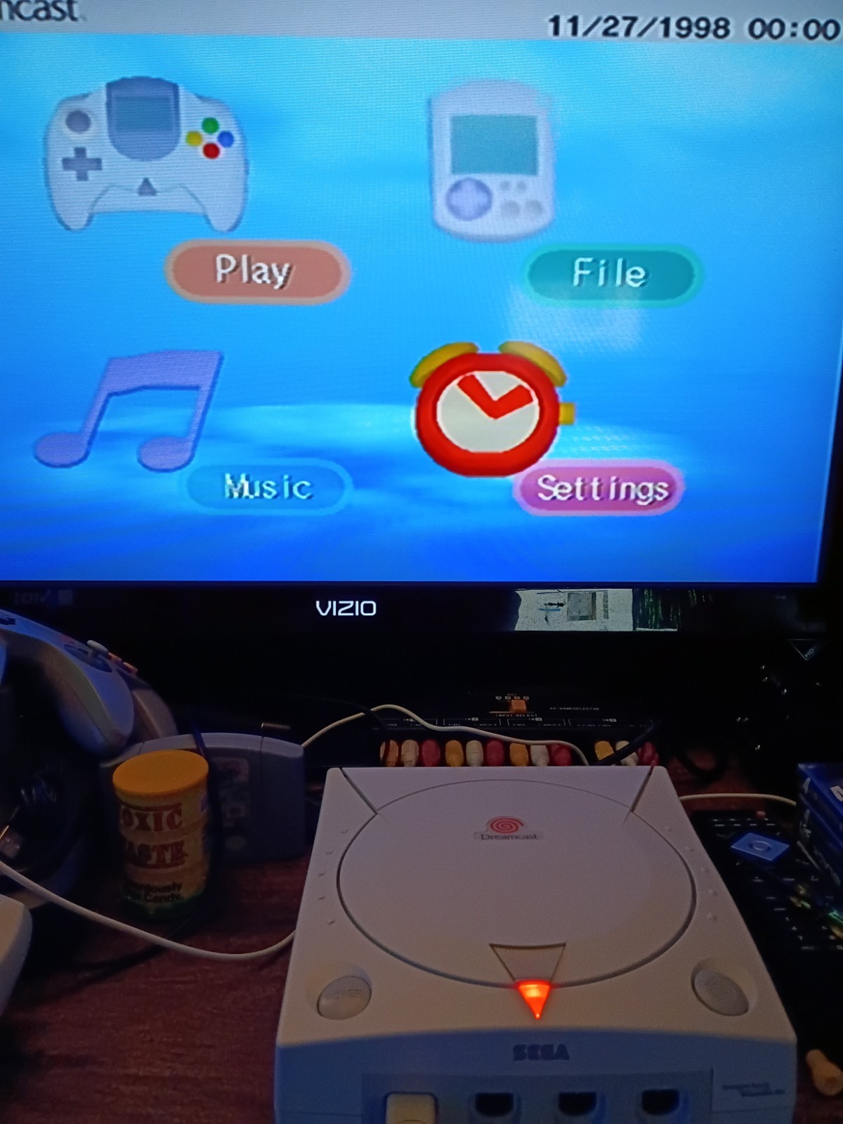 Sega Dreamcast Japanese version not sure if it can read disc.