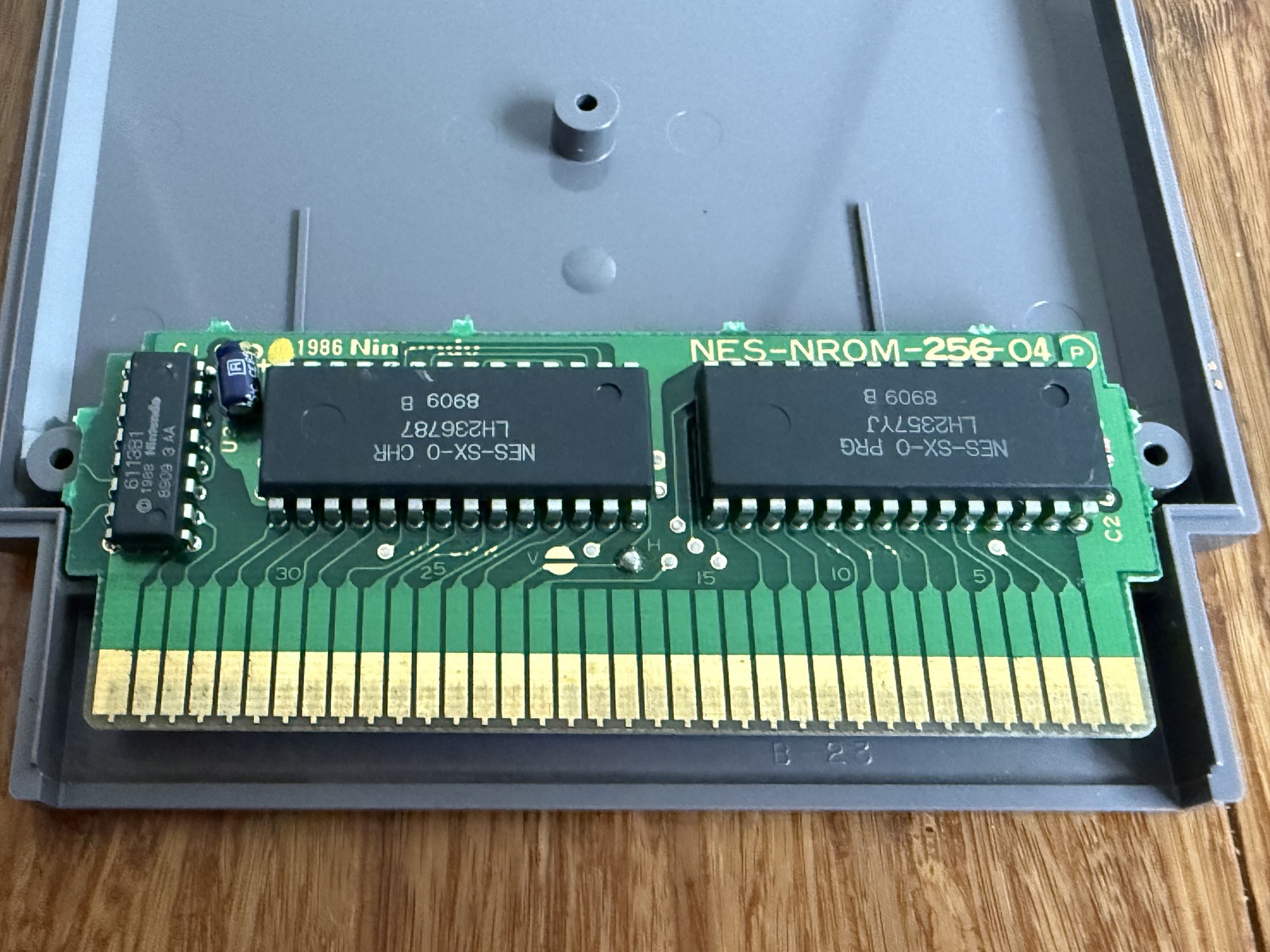 Kung Fu Nintendo NES • 1985 • Authentic • Cleaned & Tested • Cart Only