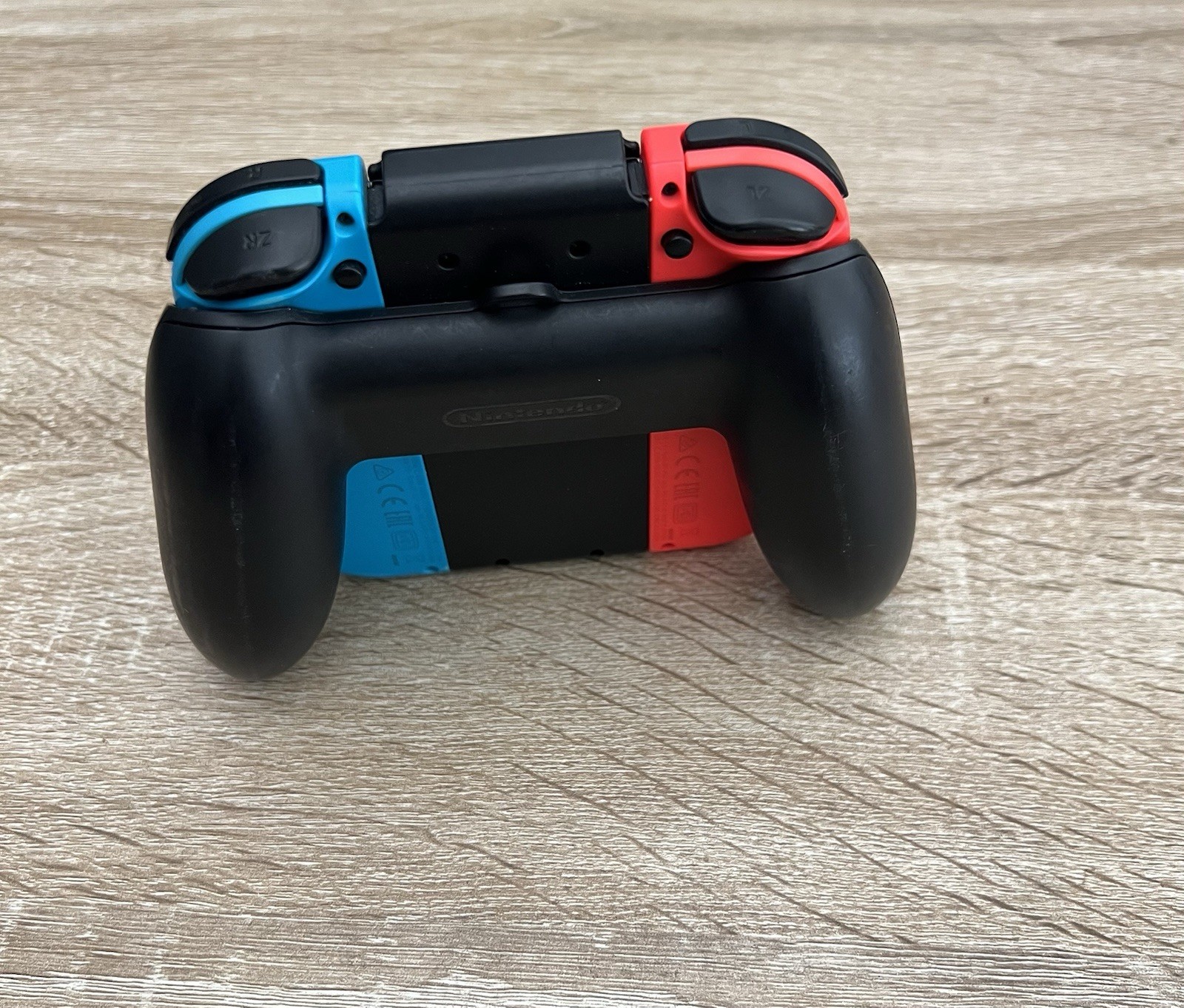 Official Nintendo Switch Joy-Con L/R – RED/BLUE WORKS NICE