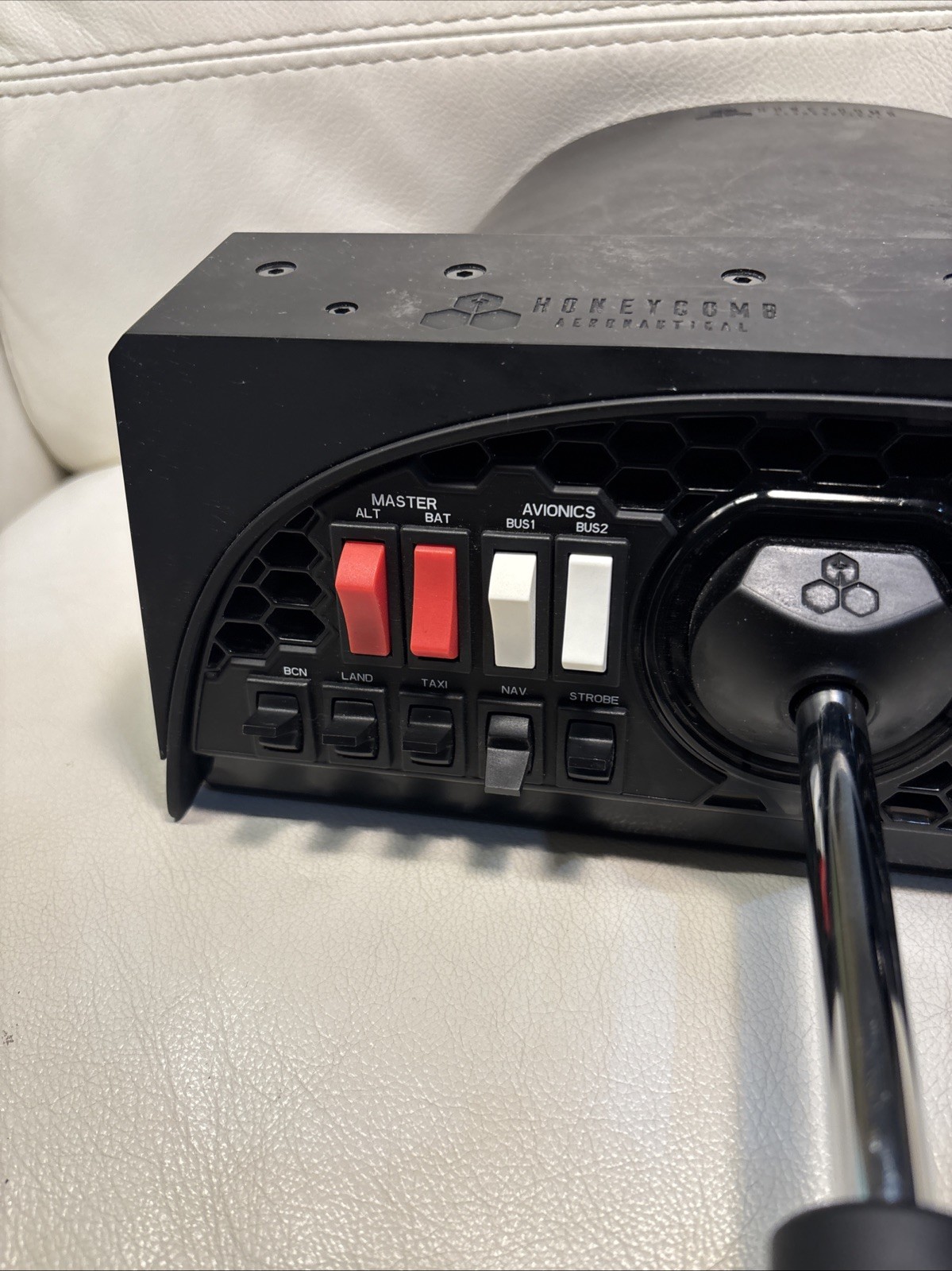 Honeycomb Alpha Flight Control Yoke – Airline Pilot PARTS ONLY NOT TESTED