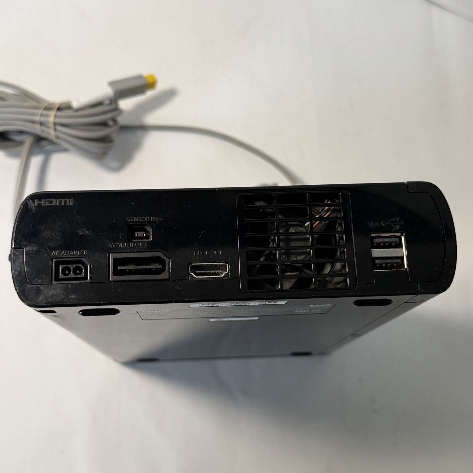 Nintendo Wii U 32GB Black Deluxe Console & Gamepad W/ Mario Kart 8 And Zombie U
