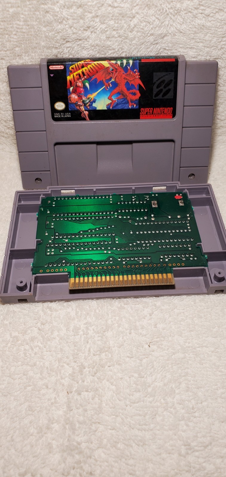 Super Metroid (Super Nintendo)nice condition