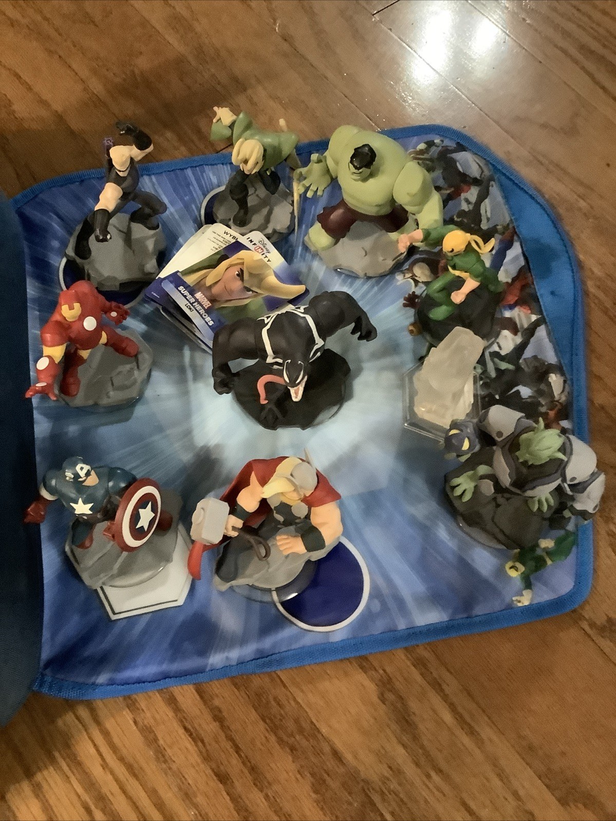 Disney Infinity 2.0 Figures Spiderman & Nova Playset and Venom Infinity 2.0