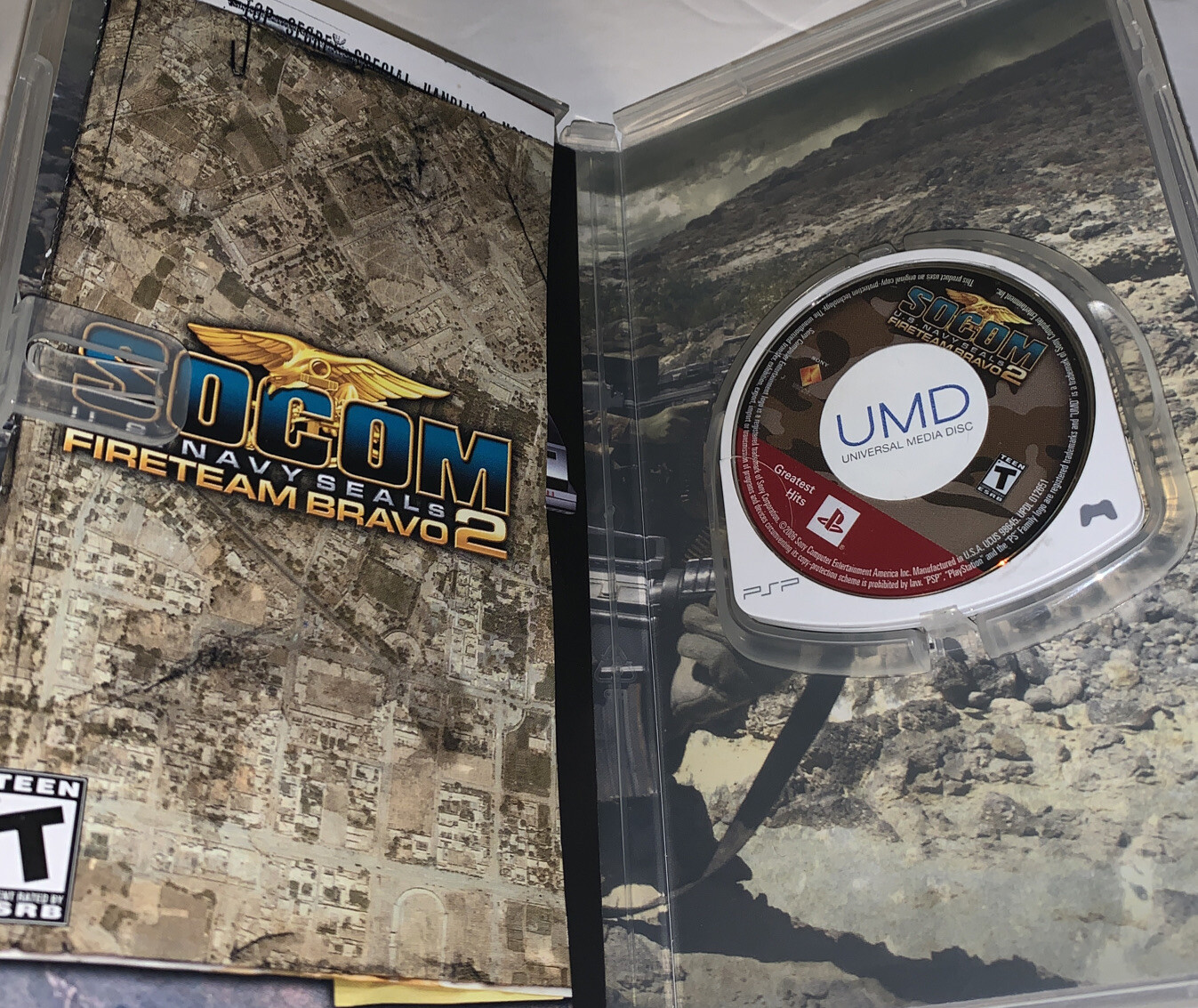 SOCOM: U.S. Navy SEALs – Fireteam Bravo 2 (Sony PSP, 2006) Disc with Manual