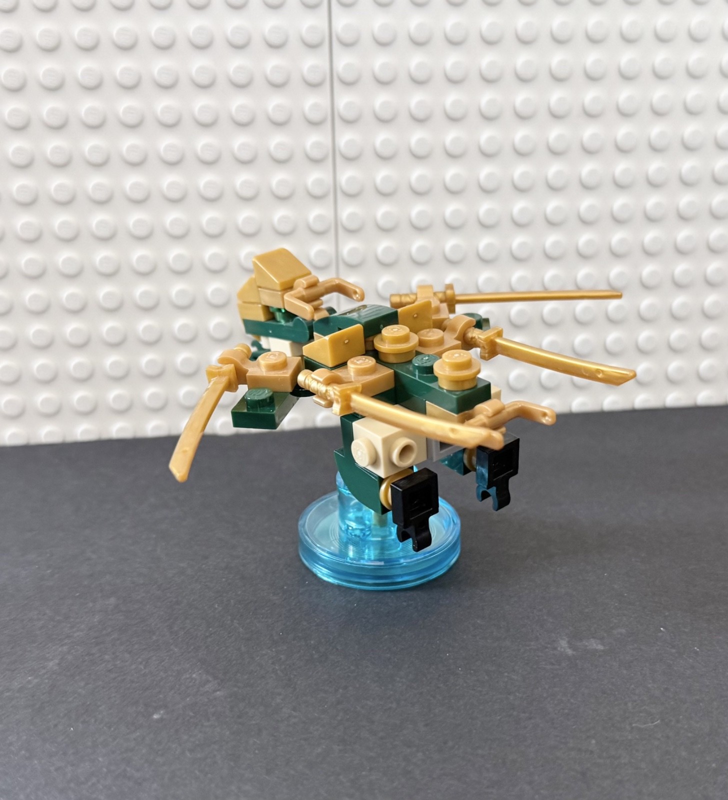 Lego Dimensions Ninjago Lloyd Fun Pack 71239 Gold Ninja Golden Dragon