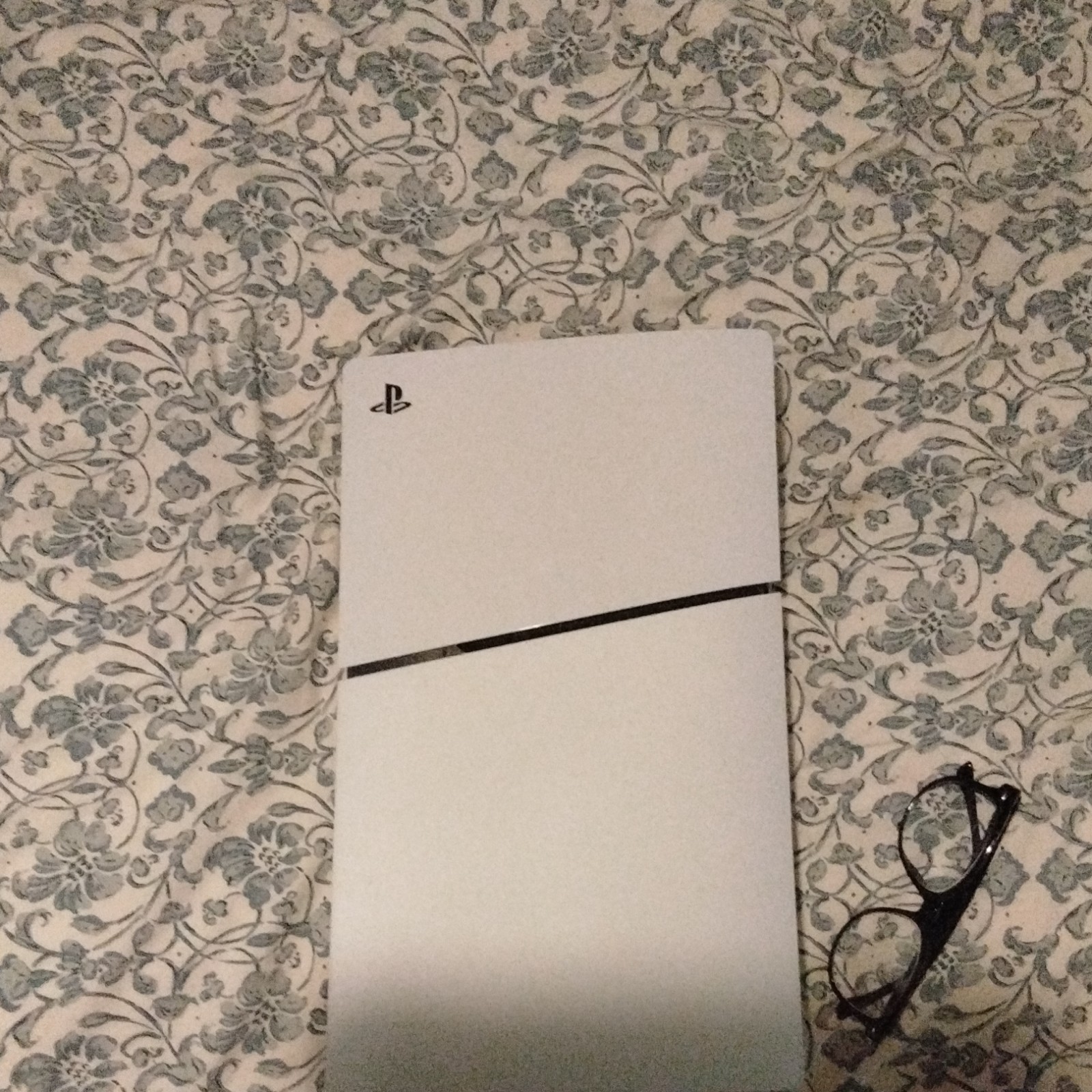 Sony PlayStation 5 PS5 Disc Console 825GB 4K UHD White NTSC-U/C