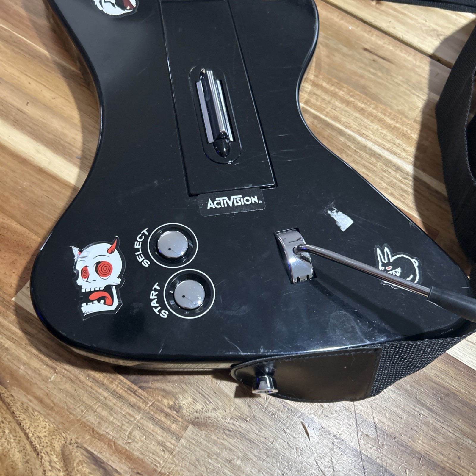 PS3 RT3300 React Black Wireless Guitar NO DONGLE Play Station 3