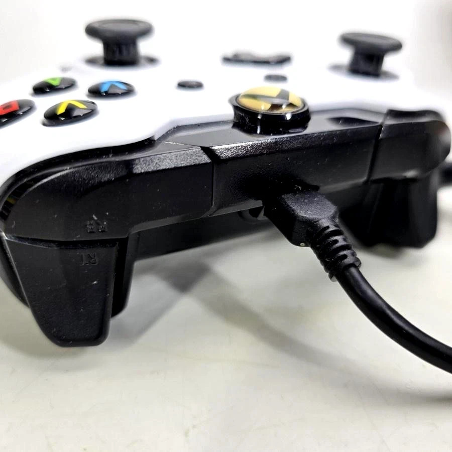 PDP Wired Controller Gamepad White USB For Microsoft Xbox One 048-082 Console