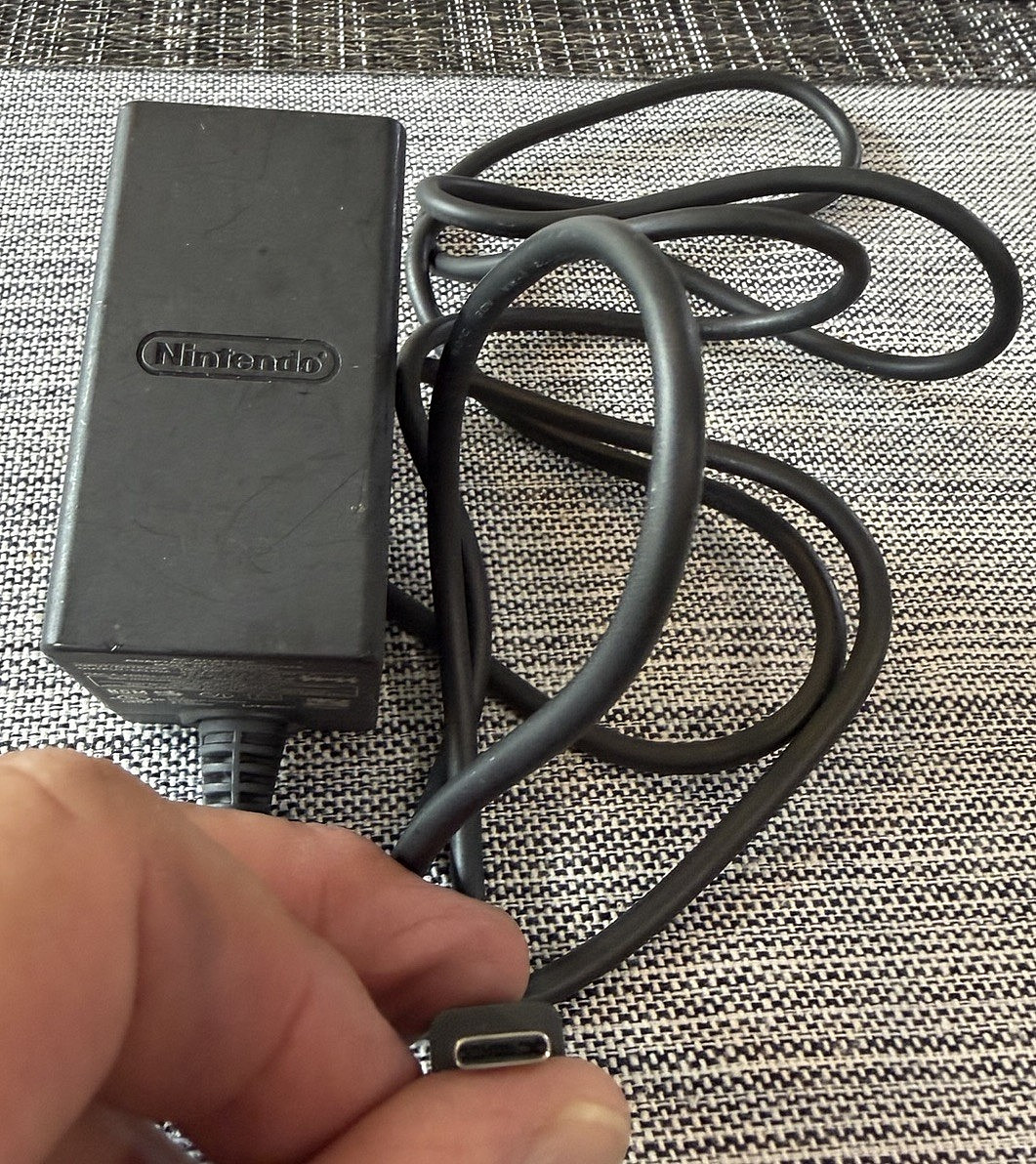 Original Nintendo Switch AC Adapter Power Charger USB Type C HAC-002 – Tested