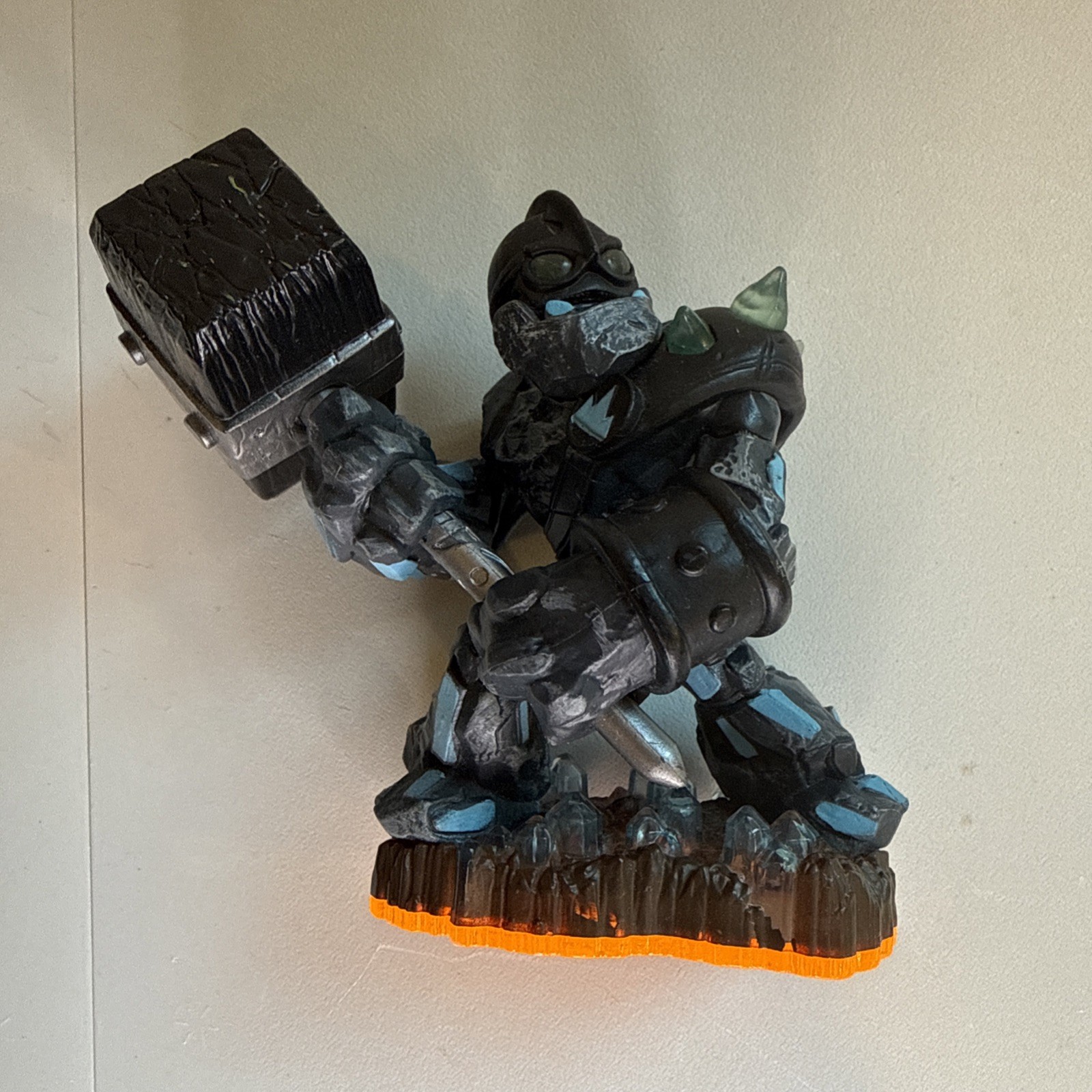 Skylanders Giants Granite Crusher Variant Figure Exclusive Activision