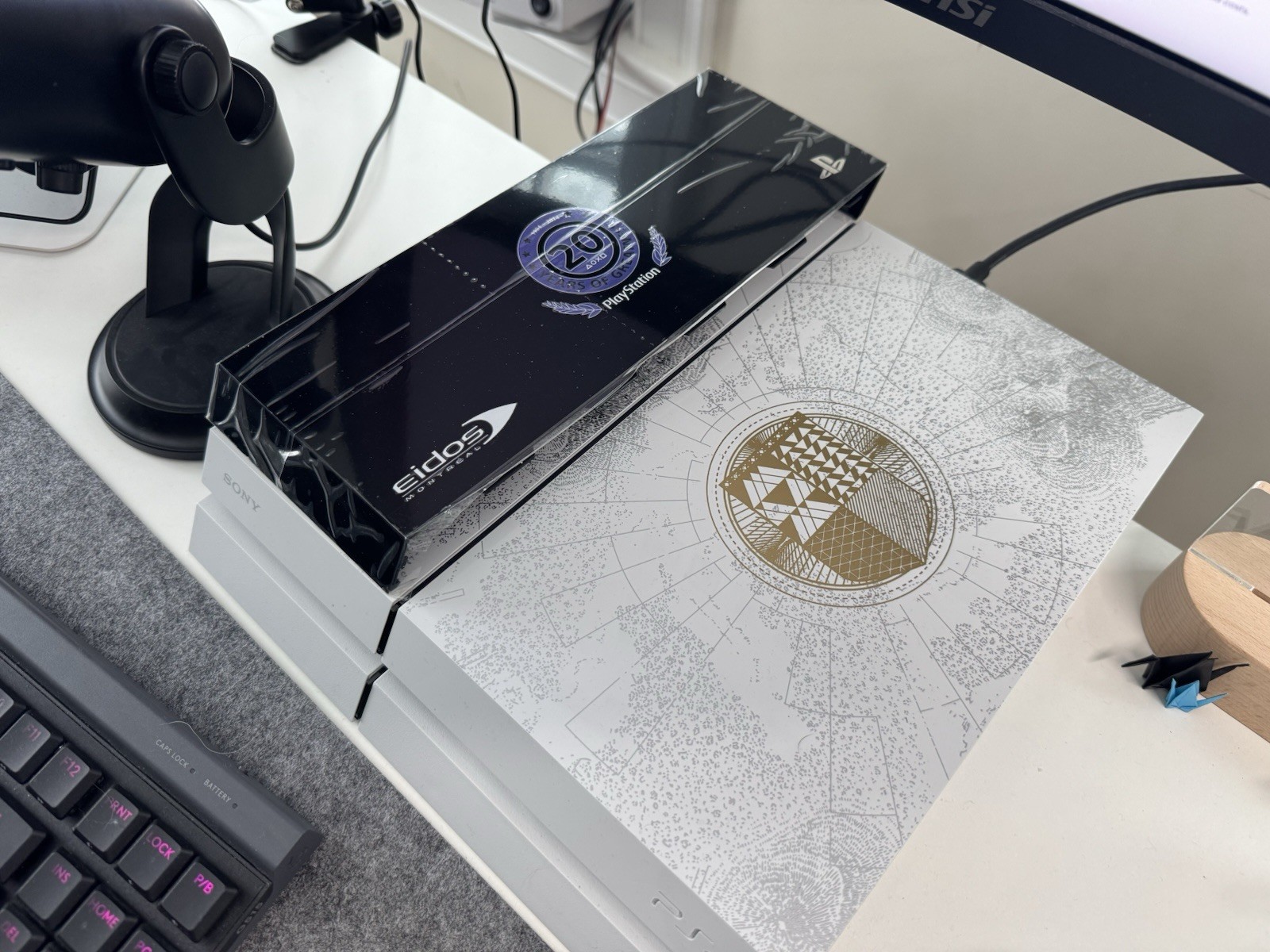 PlayStation 4 Face Plate Cover Eidos 20th Anniversary Cover Rare Developer Only