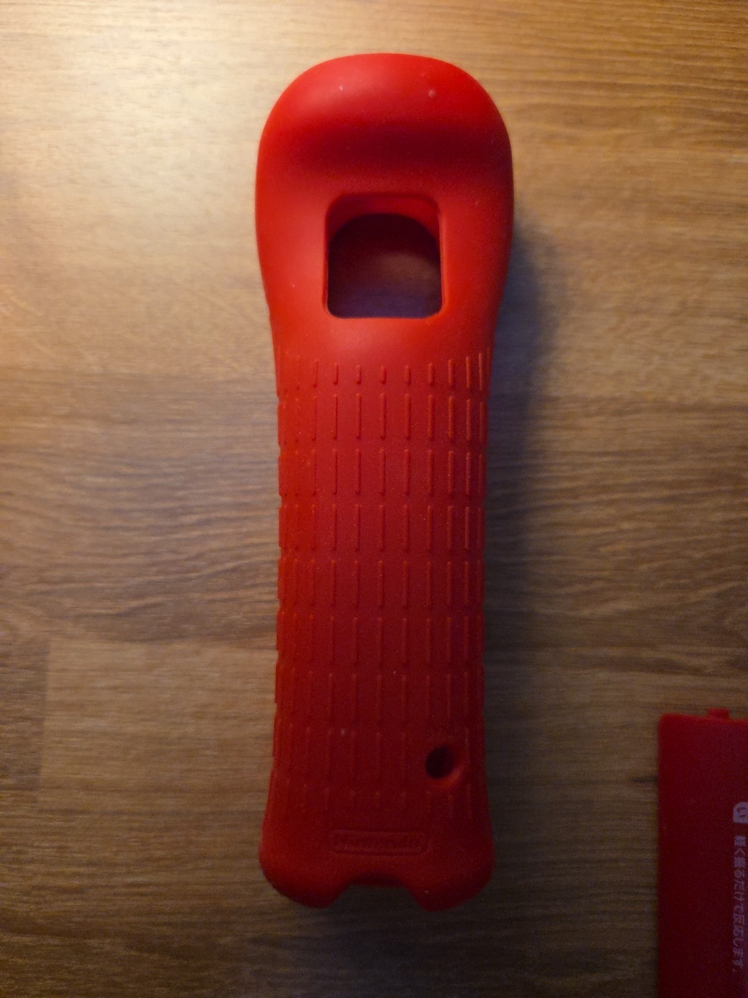 Nintendo Wii Remote Plus Motion Controller & Nunchuk – Red – TESTED