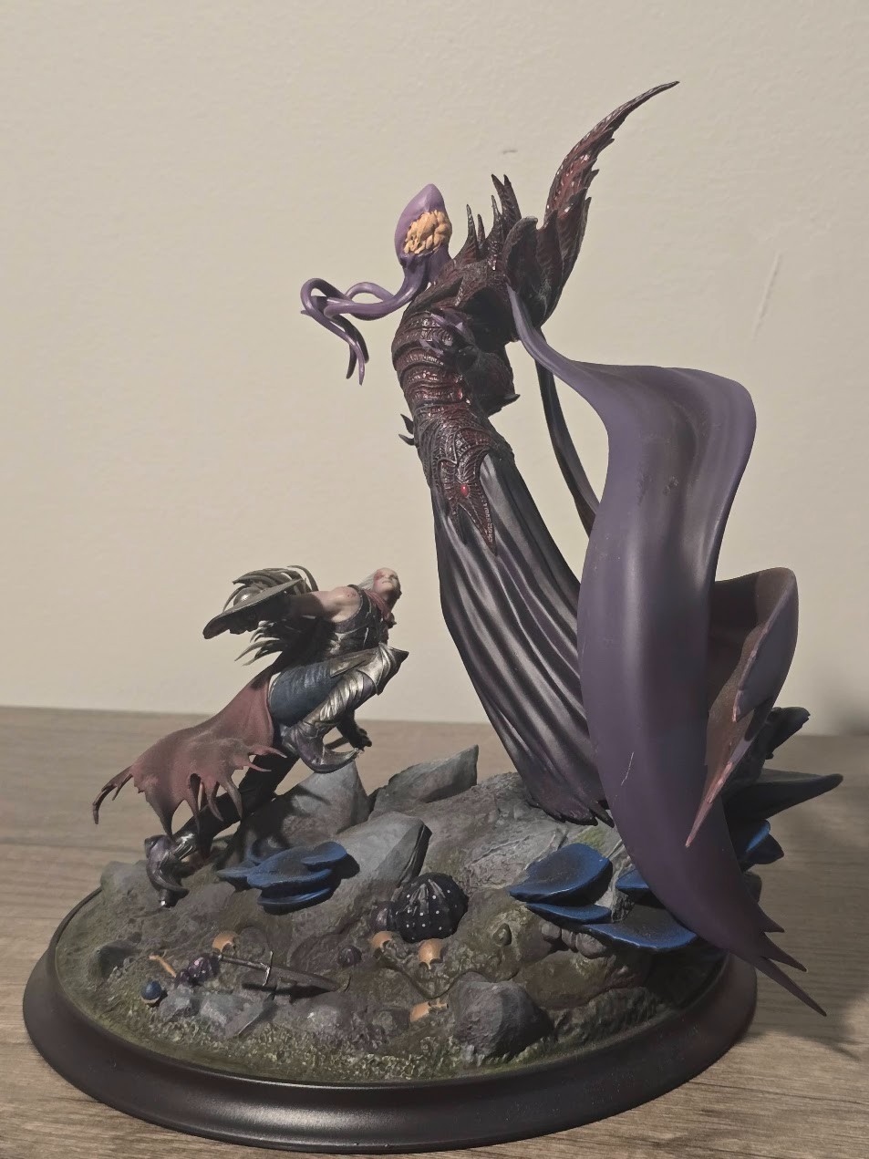Baldur’s Gate 3 Collector’s Edition Mind Flayer vs Drow Statue BG3 Rare Display