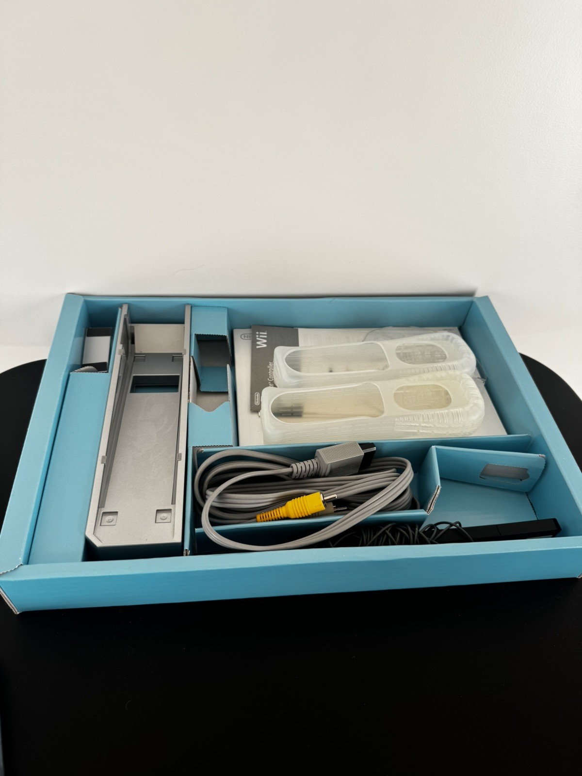 WORKING! Nintendo Wii White Console Wii In Original Box With Game RVL-001