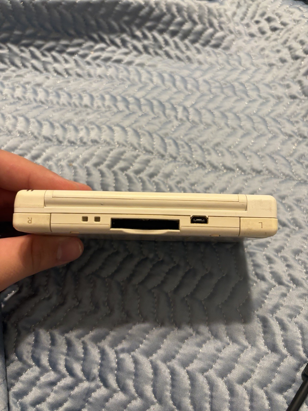 Nintendo DS Lite White Handheld Console Backlit w/ Charger, Stylus & Game