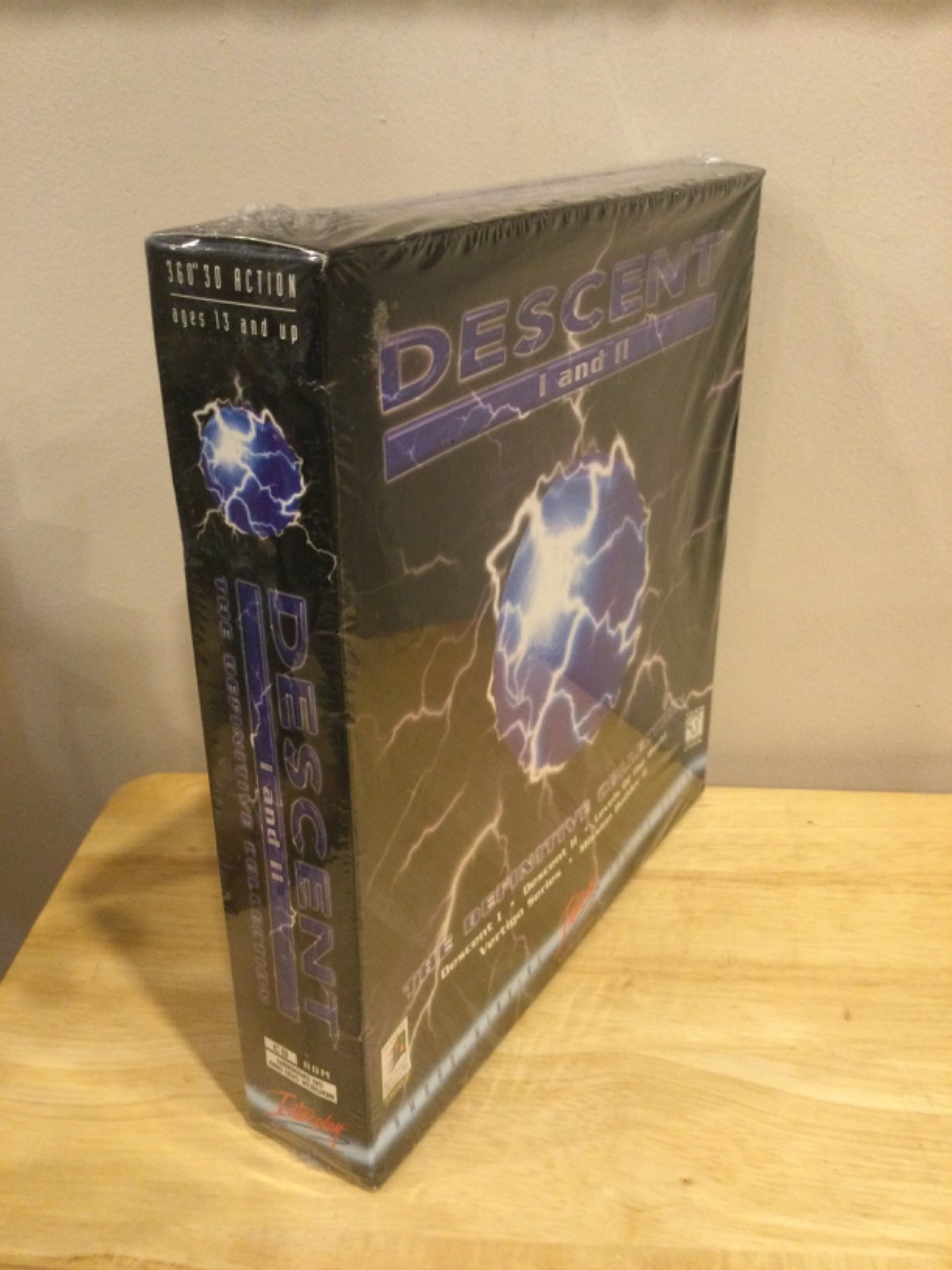 Descent I & II: The Definitive Collection (PC, 1997) Big Box NEW & SEALED