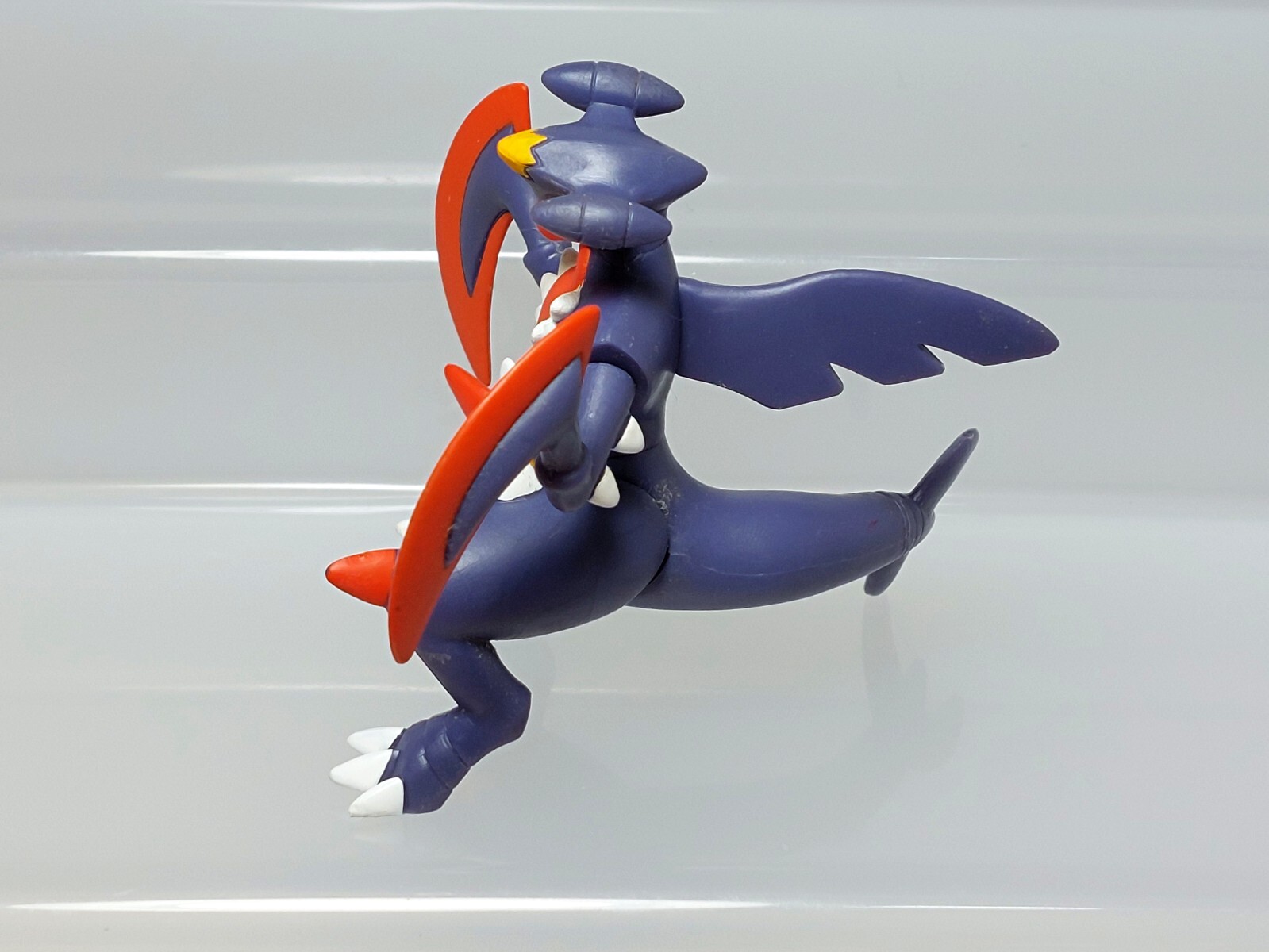 Mega Garchomp Pokemon Moncolle Figure Takara Tomy 2014 Japan U04 2.4in