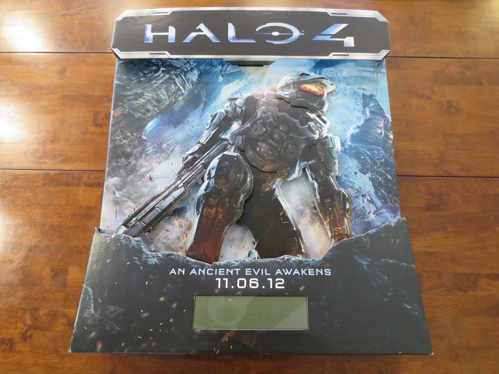 Halo 4 Master Chief Retail Store Promotional Countdown Display Standee GameStop