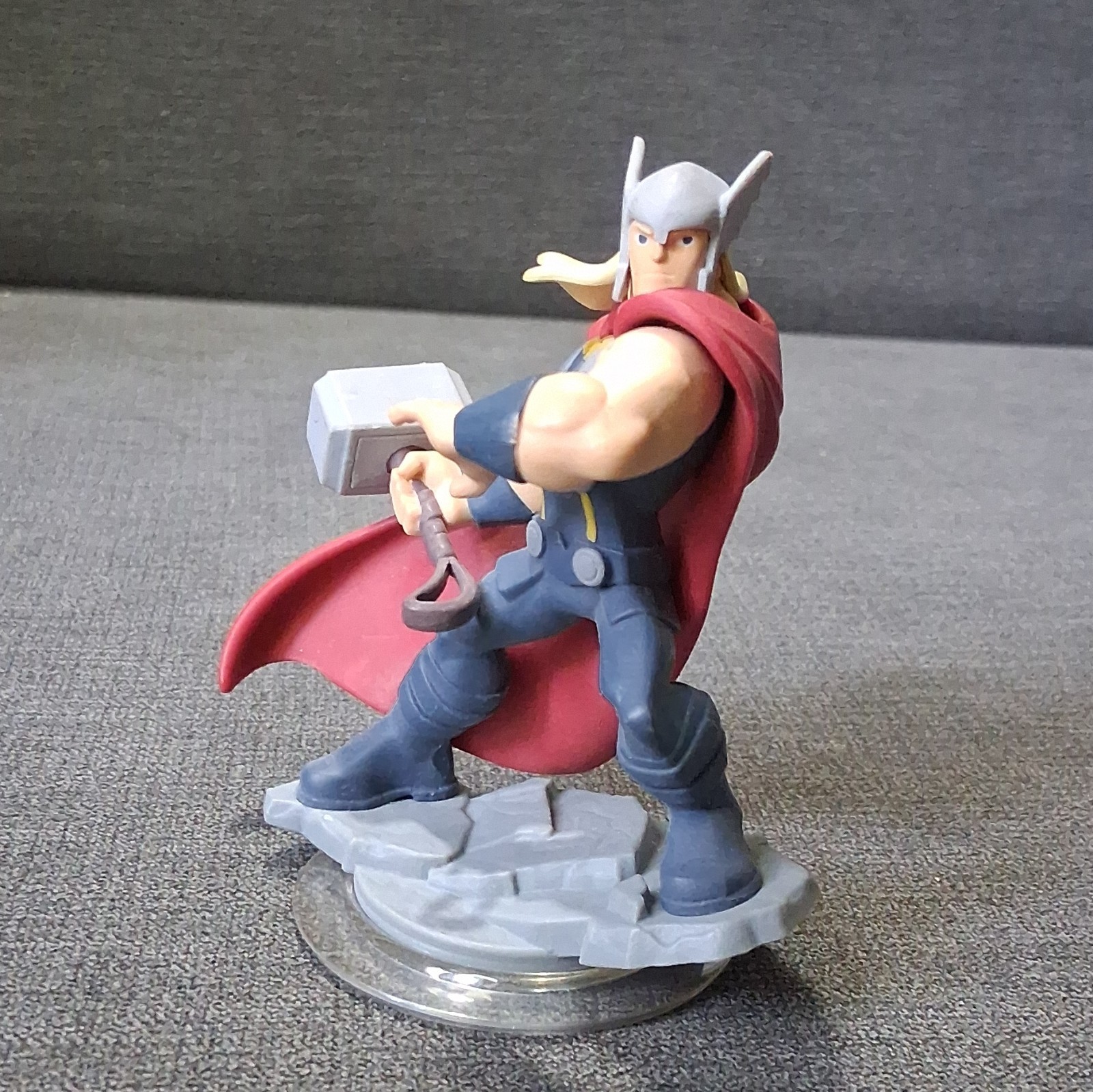 Disney Infinity 2.0 Marvel Figure Lot Thor Hulk Iron Man Captain America
