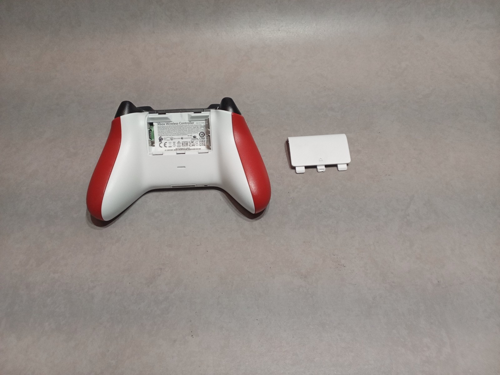 Microsoft Xbox Wireless Controller – Red/White/Black for Xbox Series X|S & One