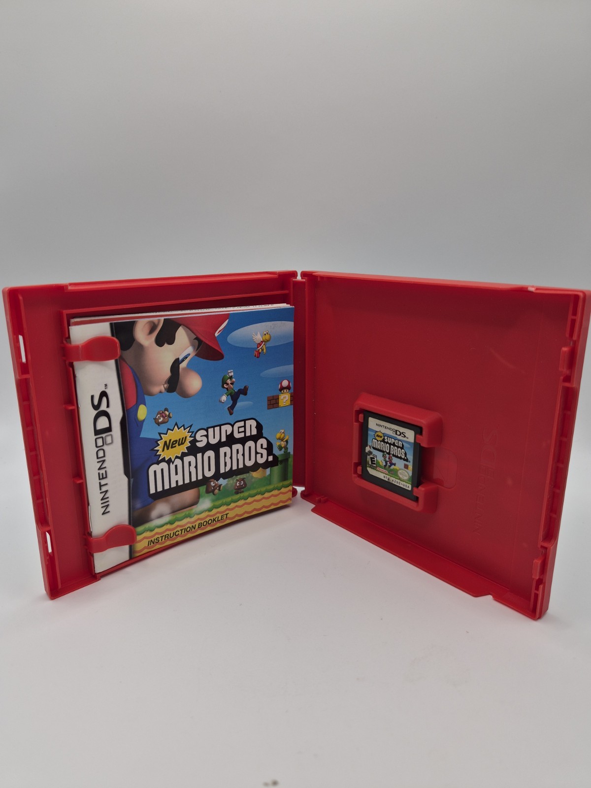 New Super Mario Bros. (Nintendo DS, 2006) Tested CIB W/ Inserts Mint Retro Rare