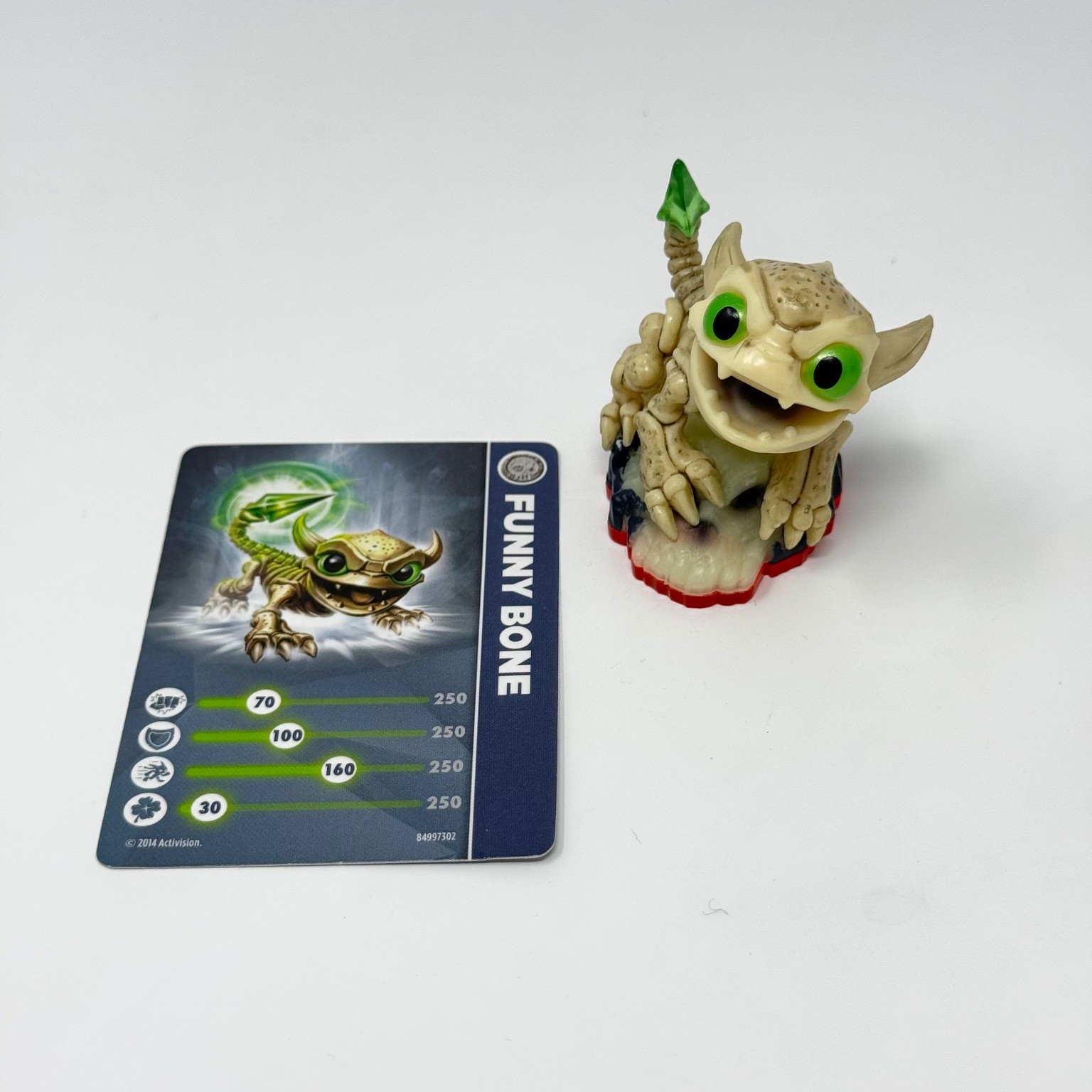 Activision Skylanders Trap Team Funny Bone Undead Character Figure