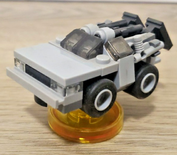 Lego Dimensions 71201 DeLorean ONLY – Marty McFly Back to the Future Level Pack