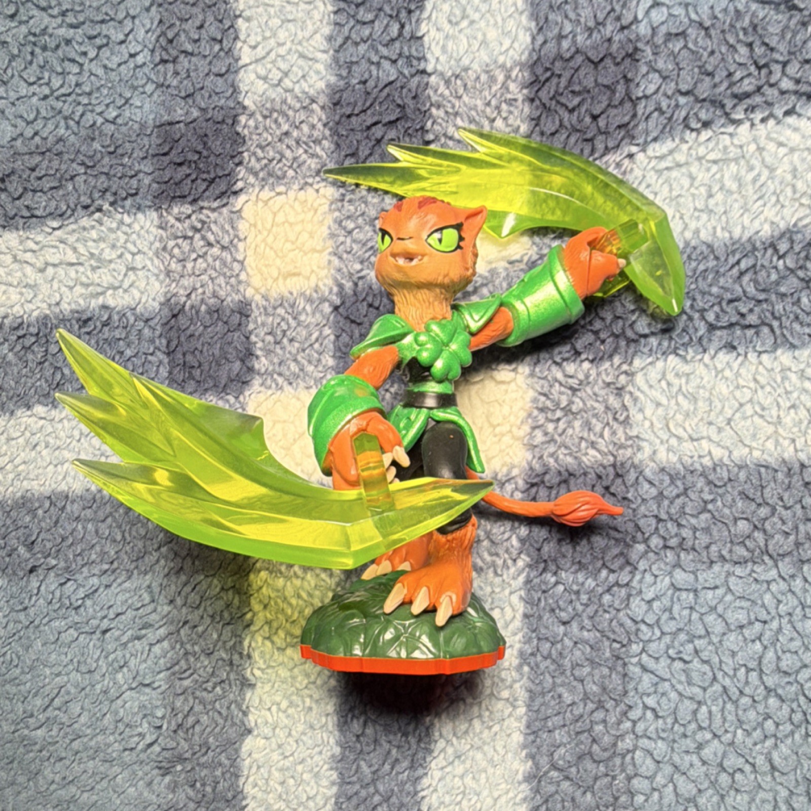 Skylanders Trap Team Trap Master Lot of 5 Ka-Boom Snap Shot Wallop Tuff Luck