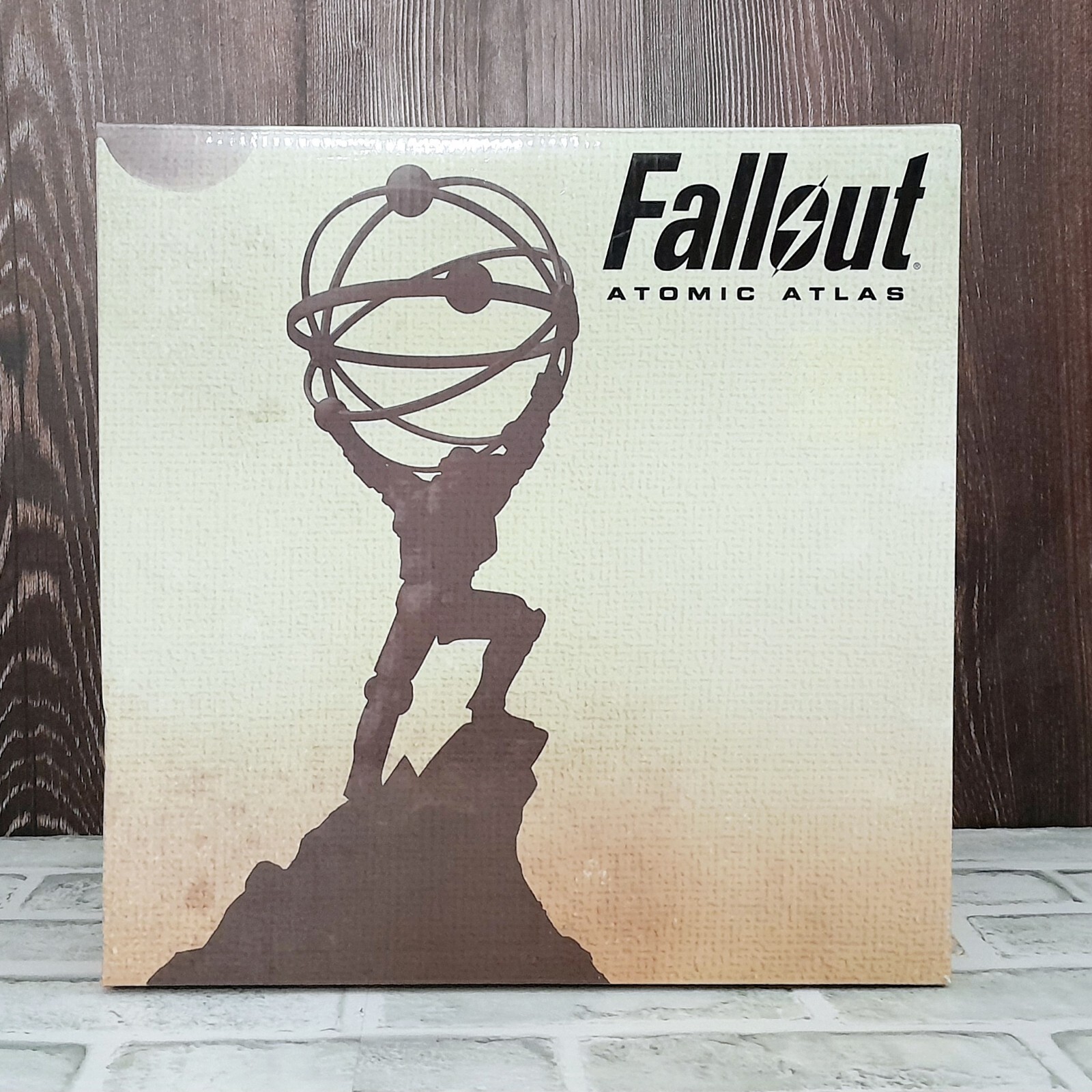Fallout Atomic Atlas Statue Chronicle Collectibles