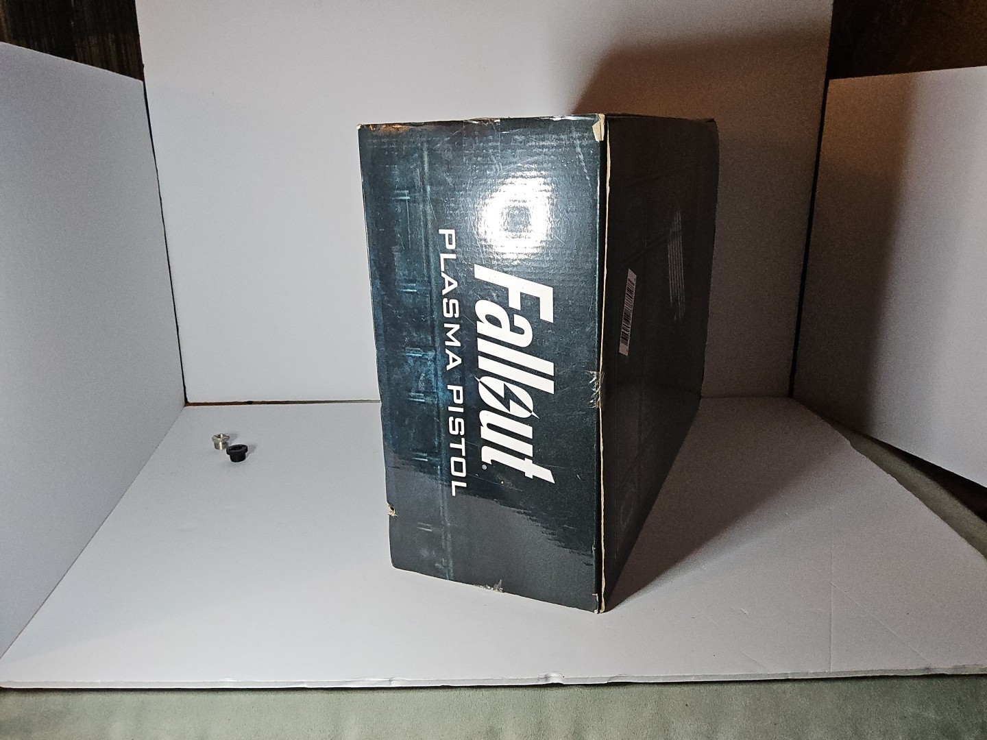 Fallout Plasma Pistol Replica Official Bethesda Thinkgeek Damaged
