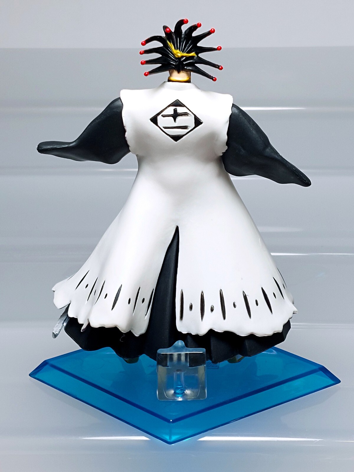 Bleach Taizen Ryoka & Goteijuusantai-hen Kenpachi Zaraki Figure Bandai 4.6in
