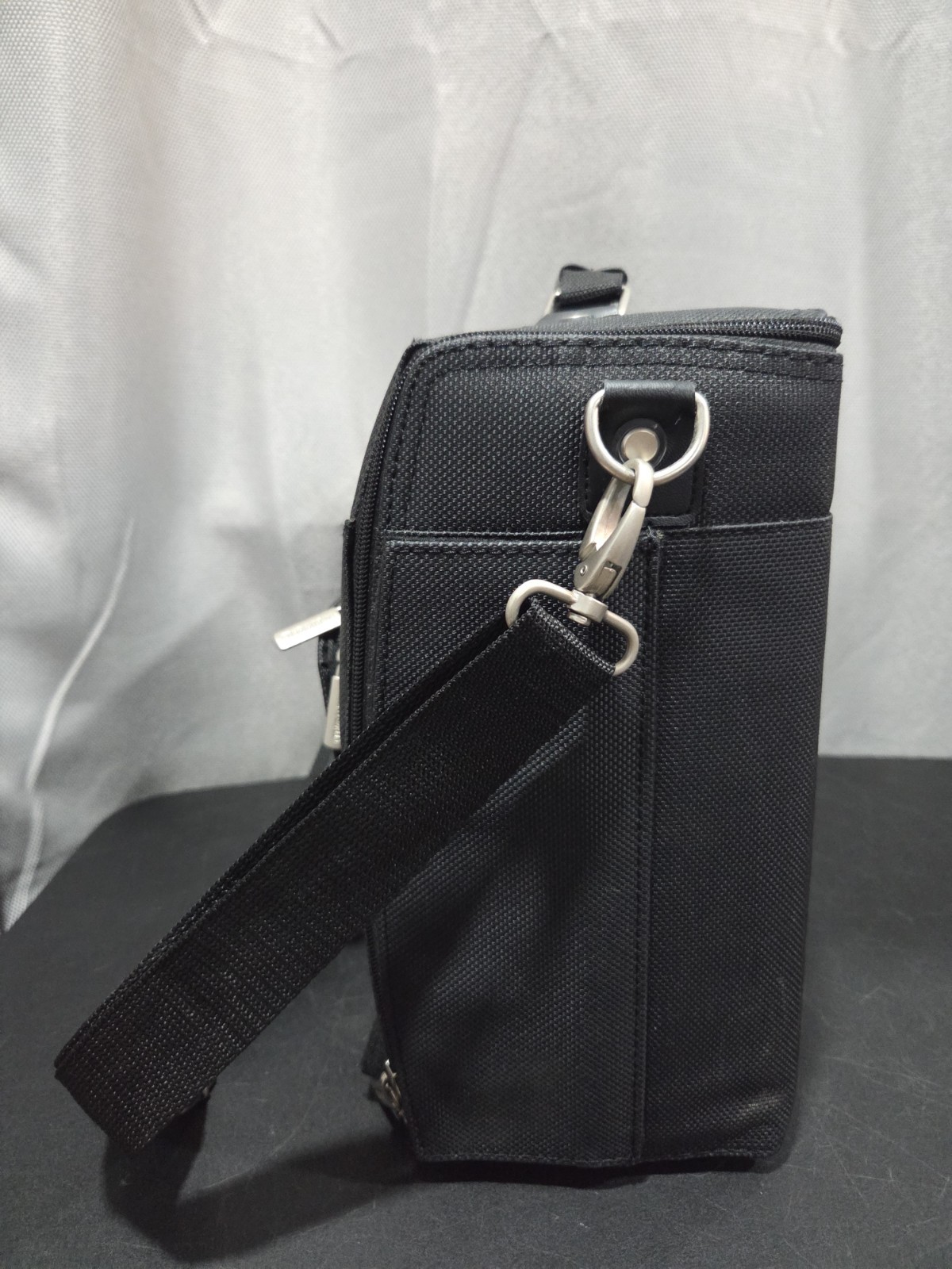 G-Pak Padded Travel Bag Nintendo Wii /Wii U NakiWorld Black Carry Case w/Strap