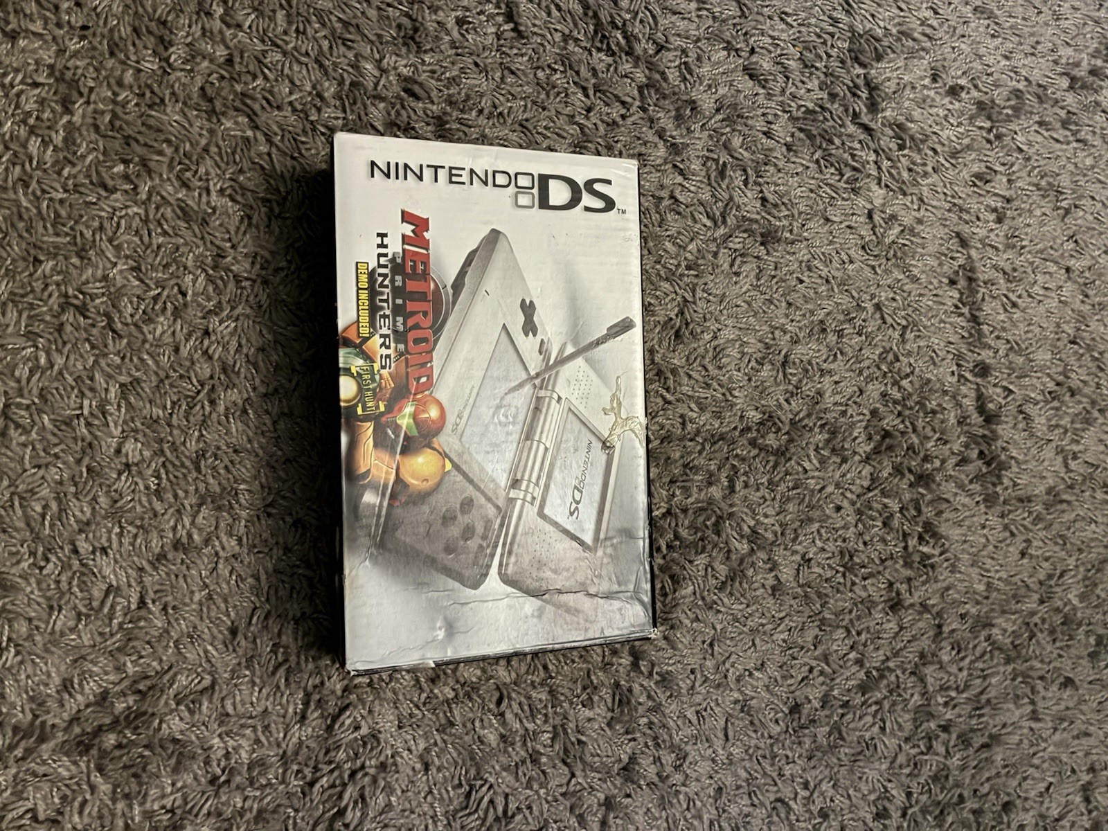 Nintendo DS Metroid Prime Hunters Edition Silver Handheld Console w/ Box