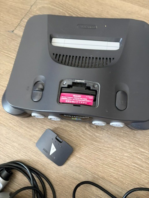 Nintendo 64 – Charcoal Gray Bundle w/ 2 Controllers & Super Smash Bros!