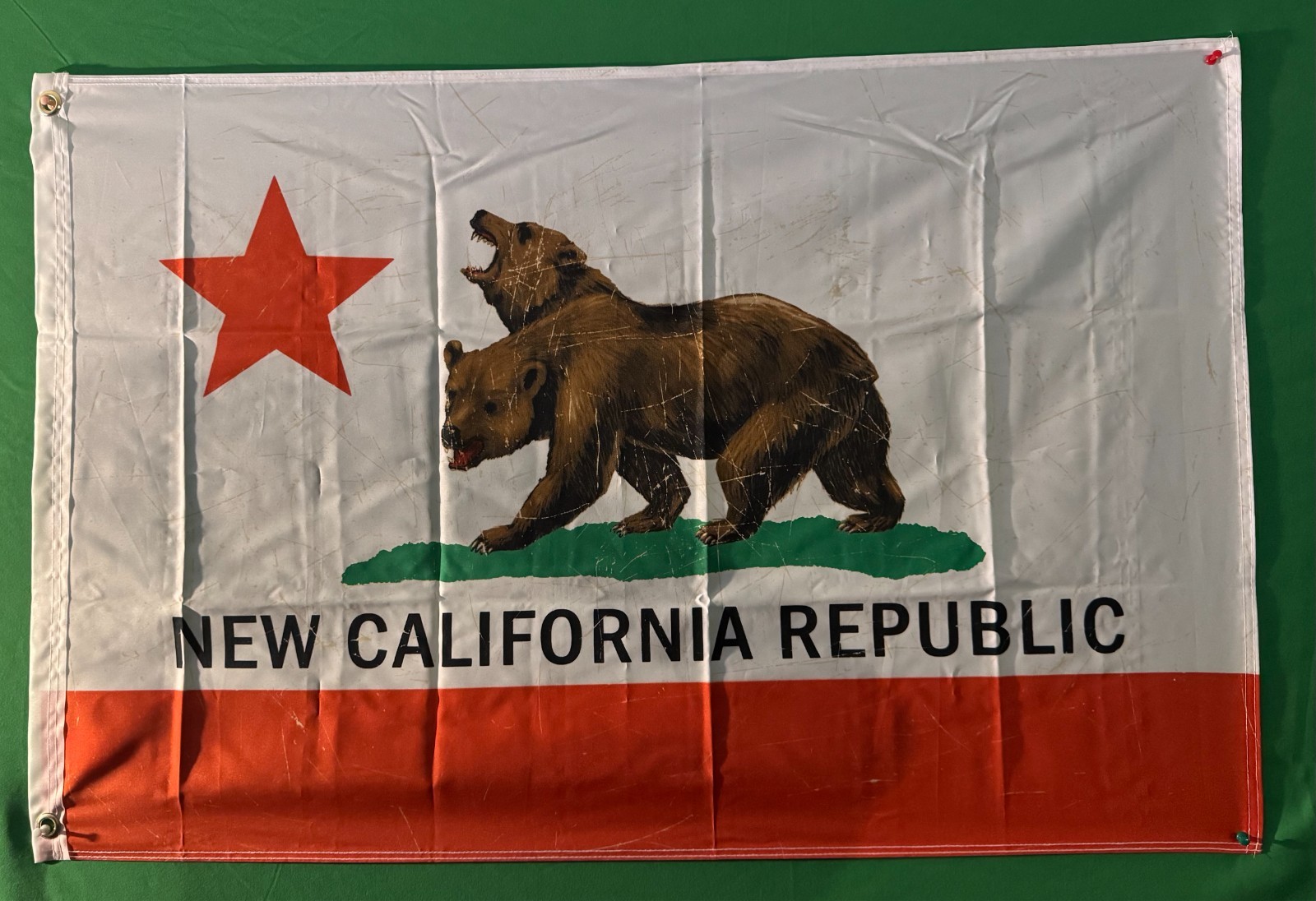Loot Crate Exclusive Fallout New Vegas NCR Flag Brand New Sealed 24” x 36”